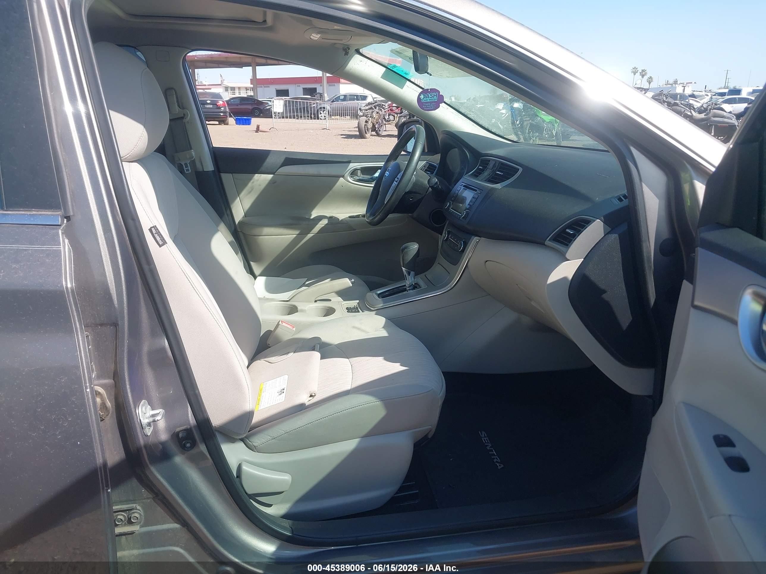 2015 Nissan Sentra Sv Серый vin: 3N1AB7AP5FY371627