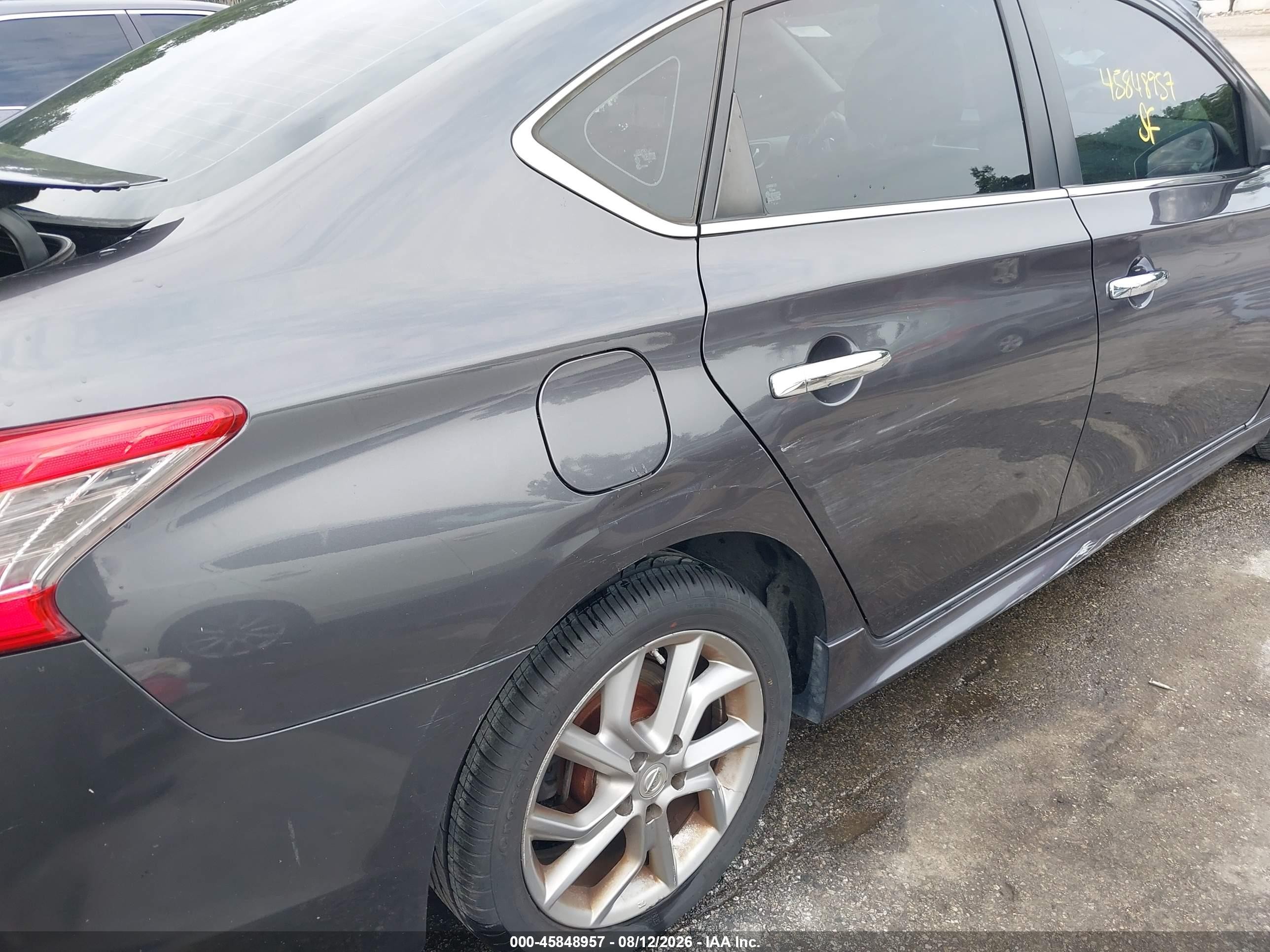 2015 Nissan Sentra Sr Gray vin: 3N1AB7AP5FY376049