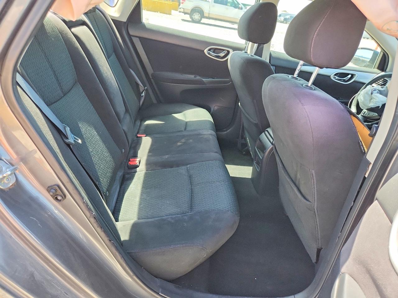 2015 Nissan Sentra Sr Gray vin: 3N1AB7AP5FY382403