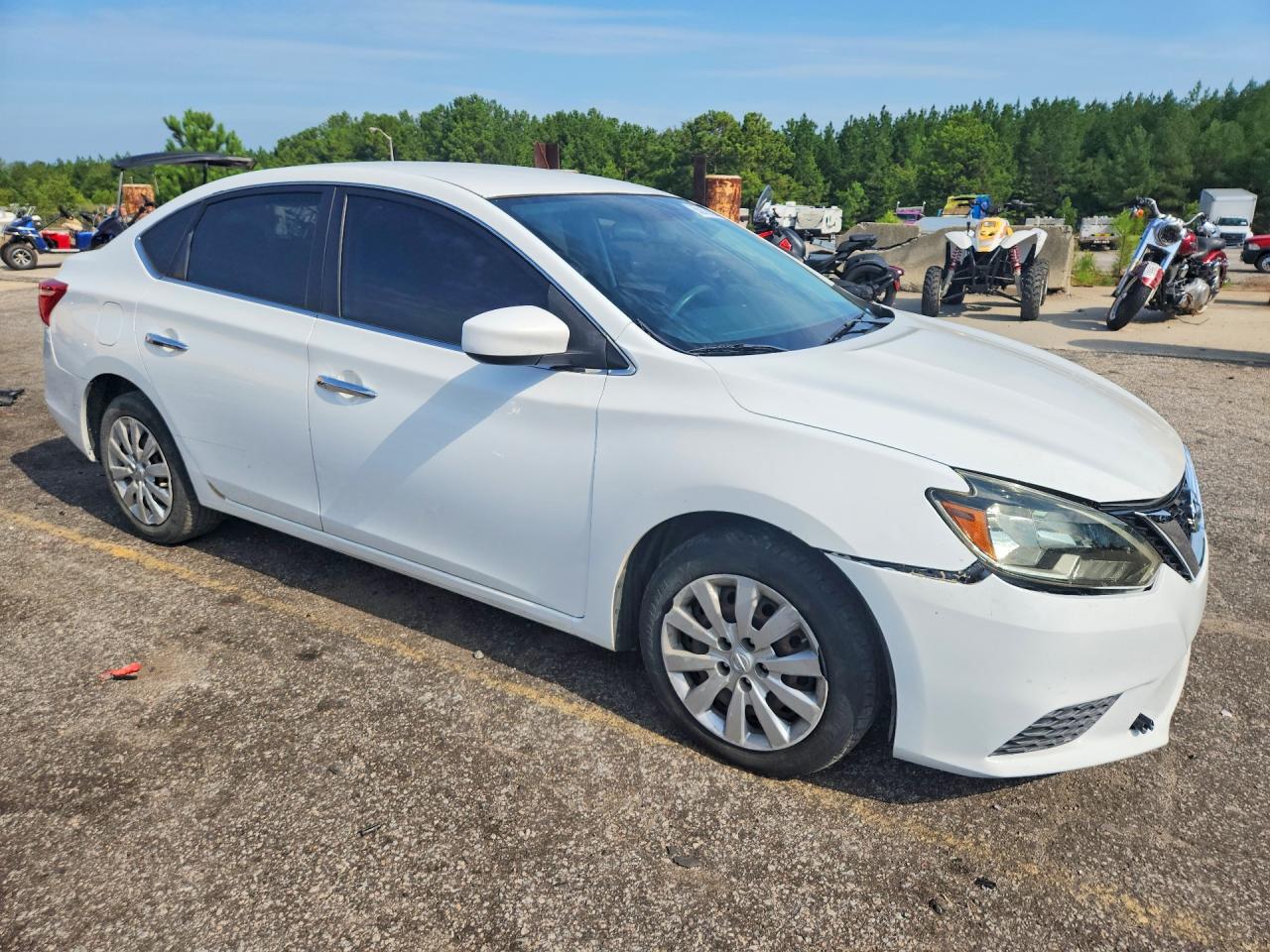 2016 Nissan Sentra S White vin: 3N1AB7AP5GY218652