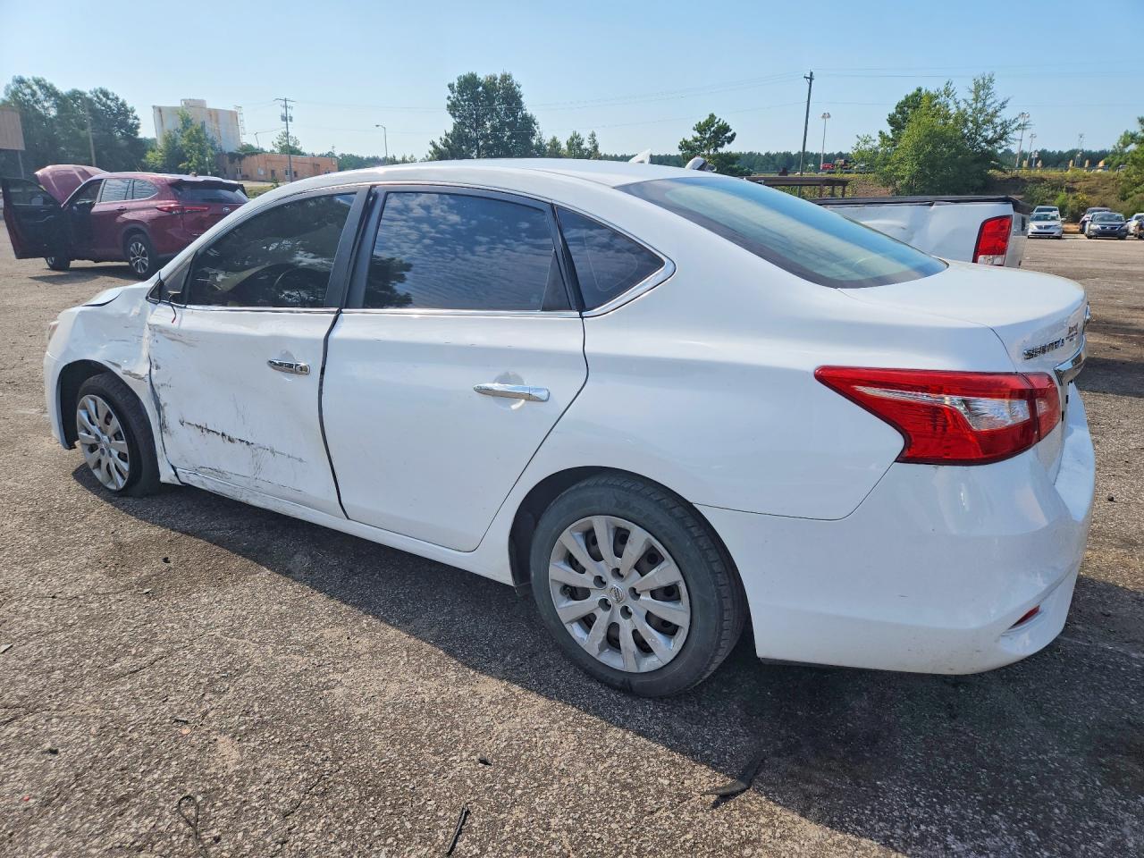 2016 Nissan Sentra S White vin: 3N1AB7AP5GY218652
