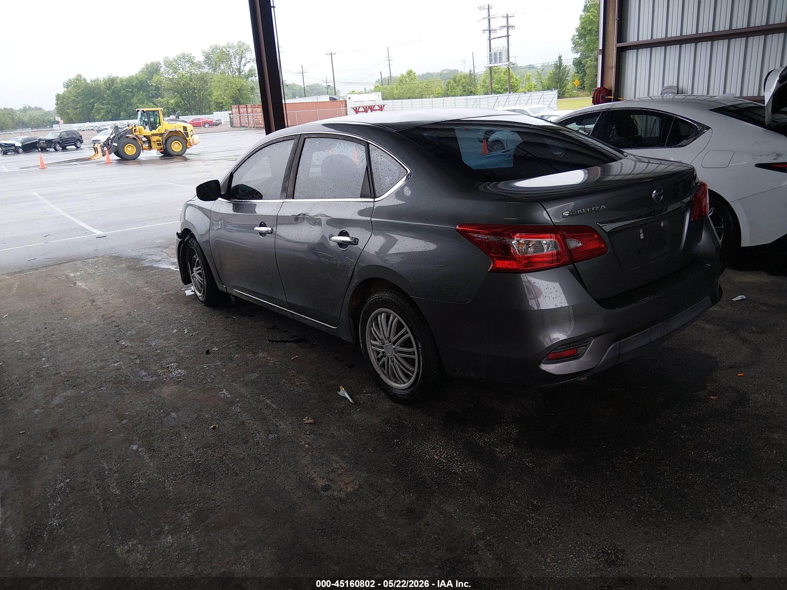 2017 Nissan Sentra S Silver vin: 3N1AB7AP5HY284197