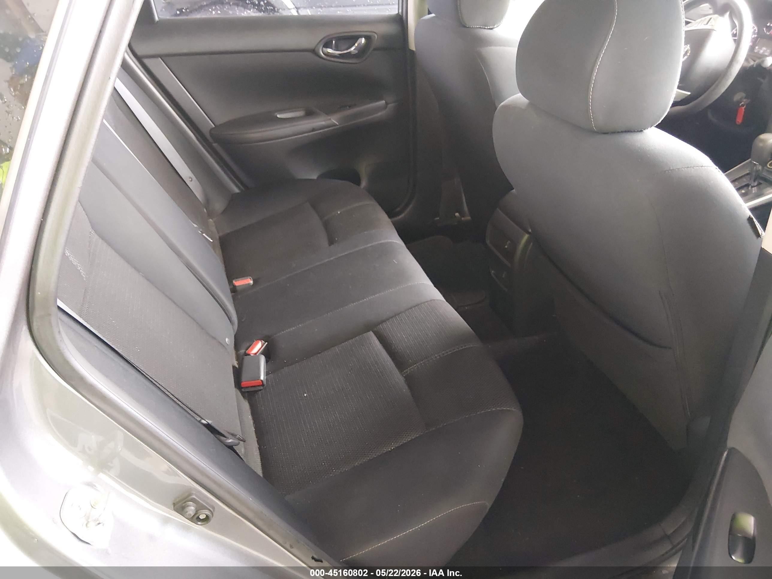2017 Nissan Sentra S Silver vin: 3N1AB7AP5HY284197