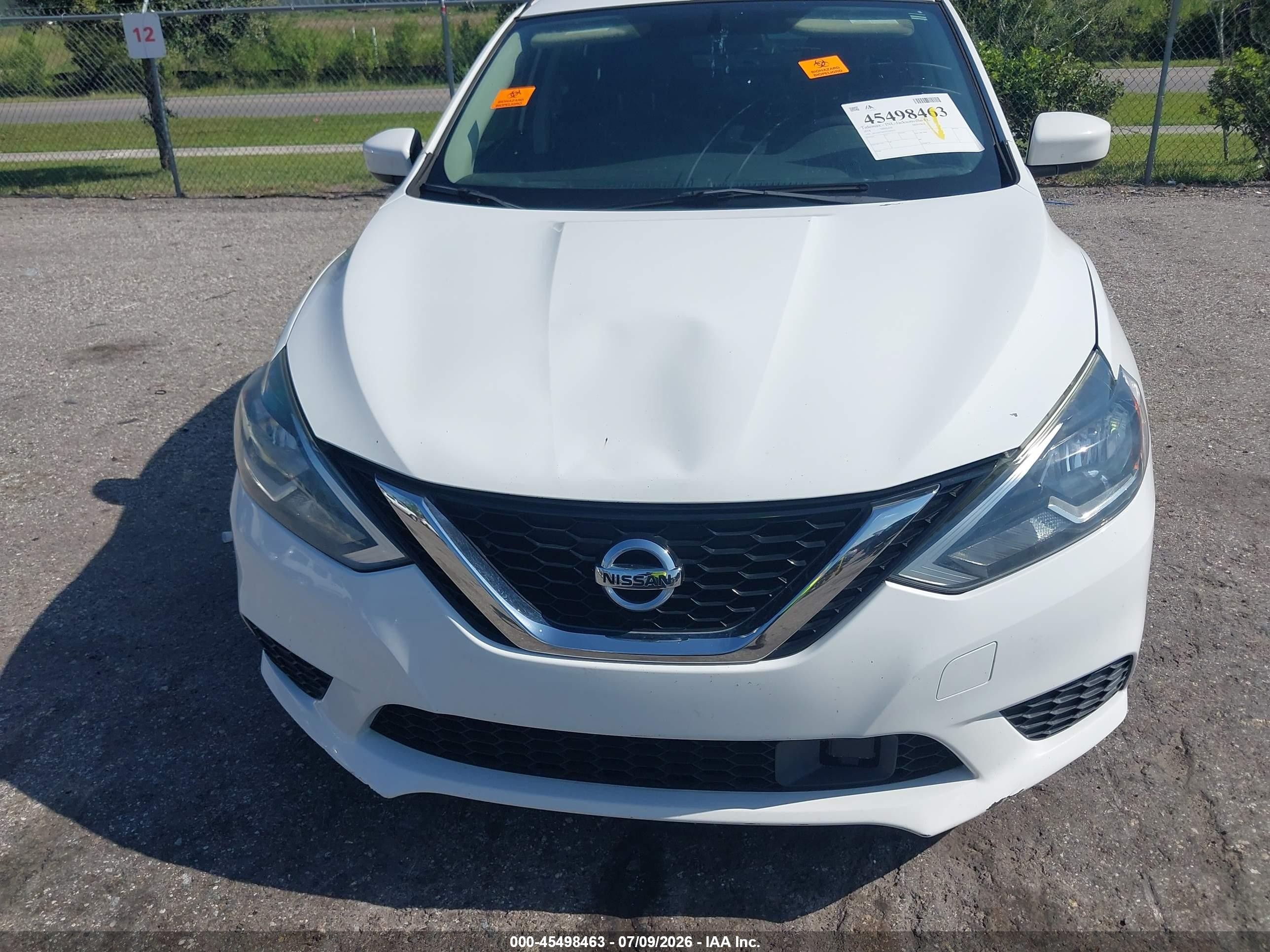 2018 Nissan Sentra S White vin: 3N1AB7AP5JY297022