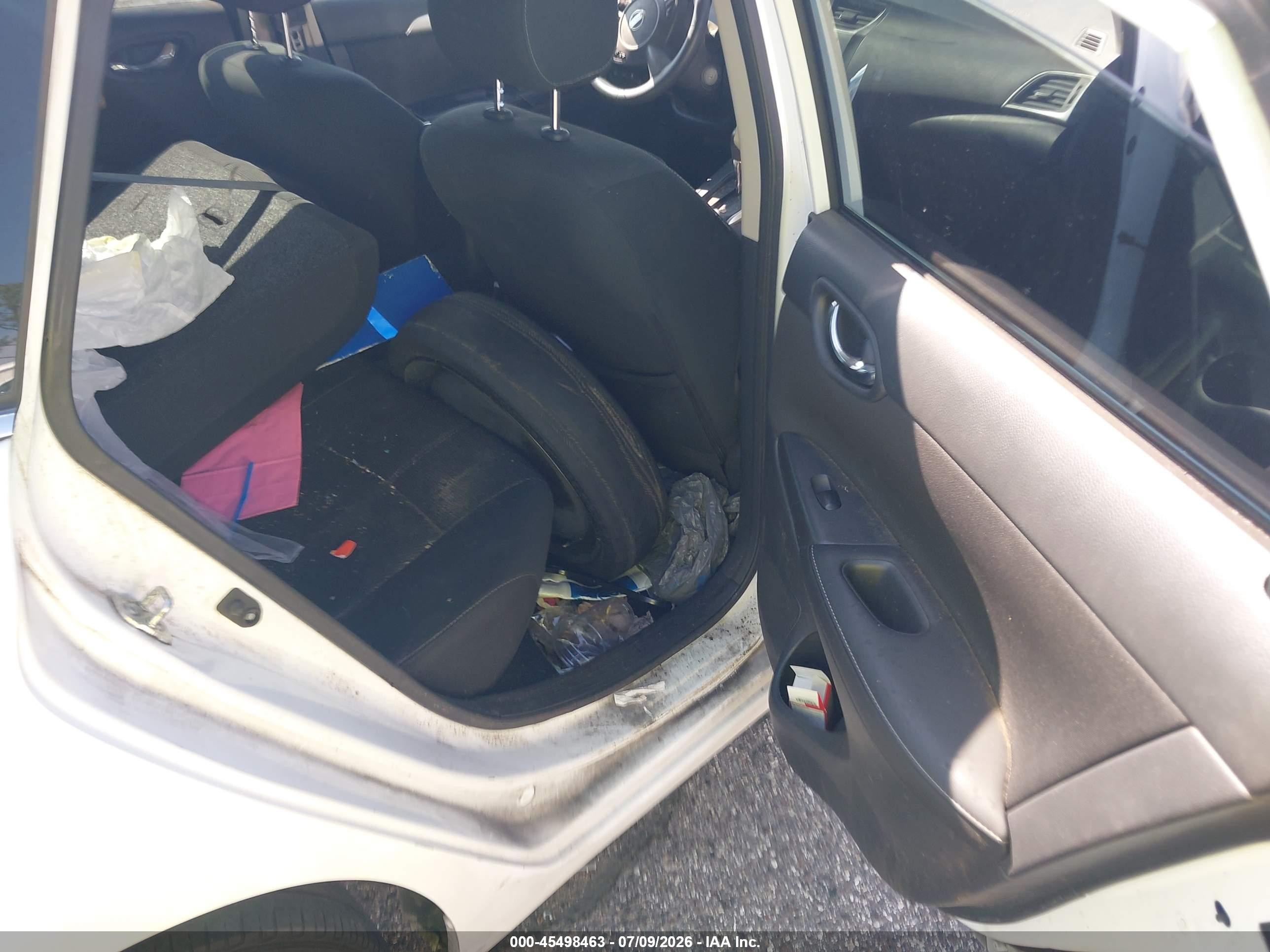 2018 Nissan Sentra S White vin: 3N1AB7AP5JY297022