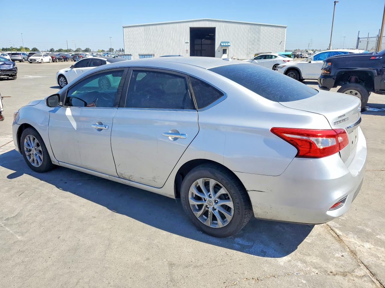 2019 Nissan Sentra Sv Серебряный vin: 3N1AB7AP5KY328321