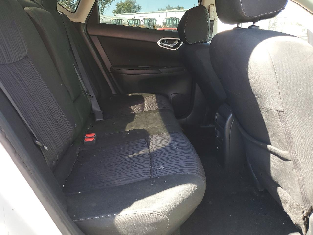 2019 Nissan Sentra Sv Серебряный vin: 3N1AB7AP5KY328321