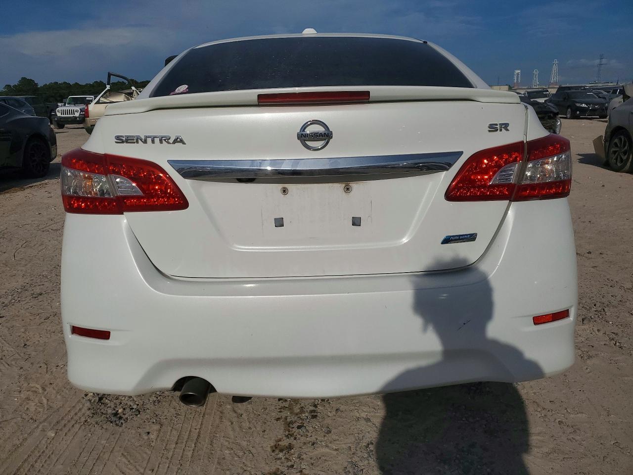 2013 Nissan Sentra White vin: 3N1AB7AP6DL679738