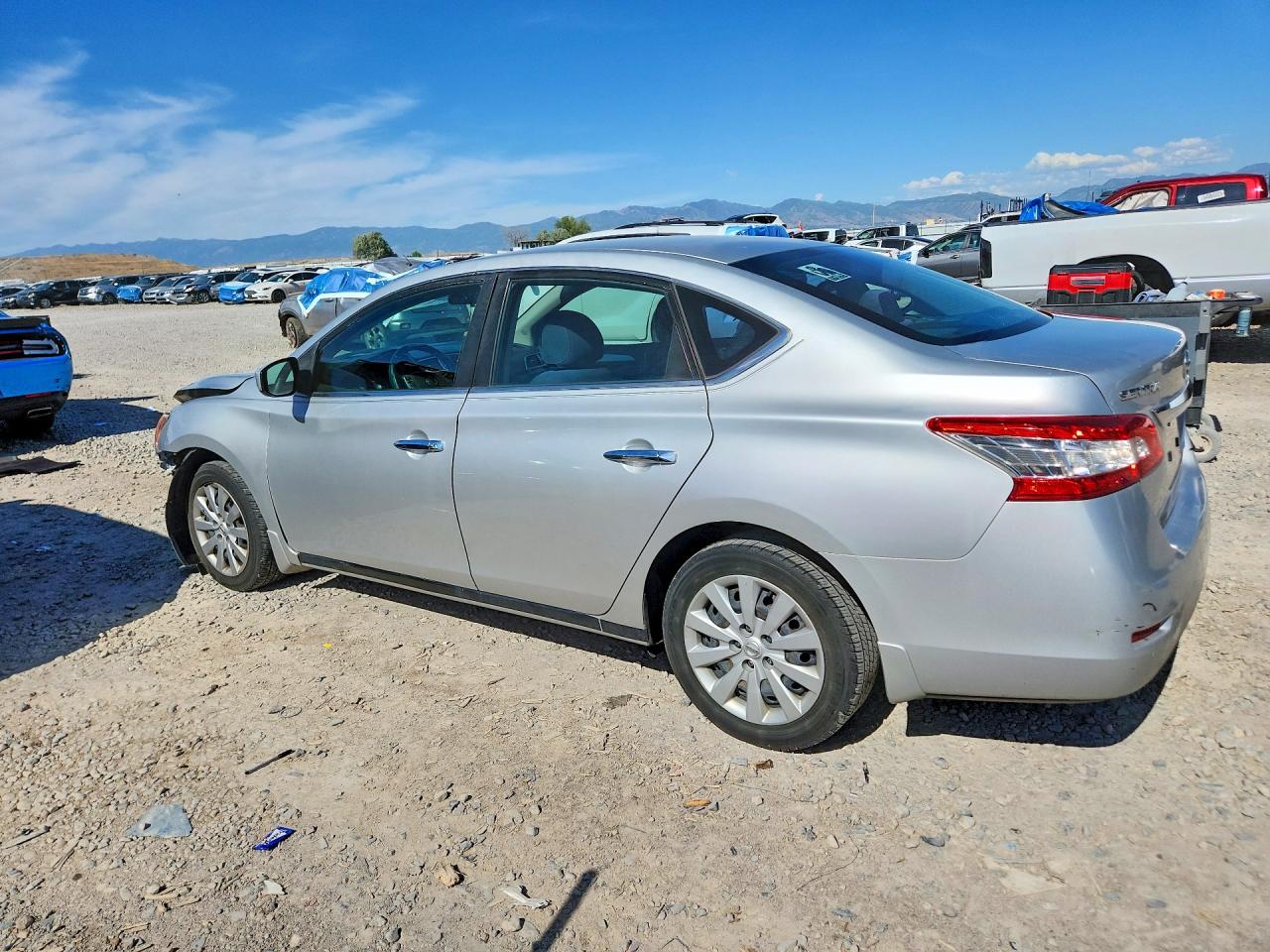 2013 Nissan Sentra S Серебряный vin: 3N1AB7AP6DL708896