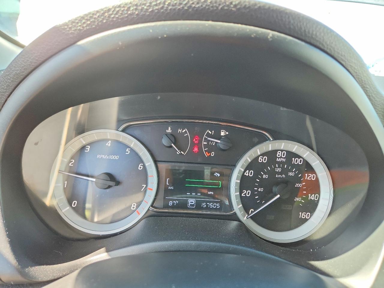 2013 Nissan Sentra S Серебряный vin: 3N1AB7AP6DL708896