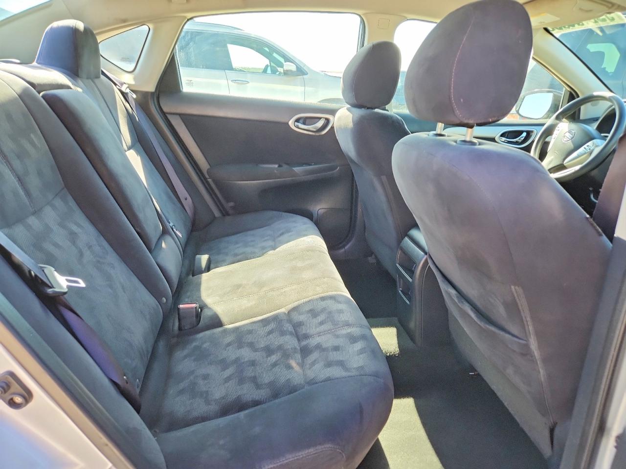 2013 Nissan Sentra S Серебряный vin: 3N1AB7AP6DL708896