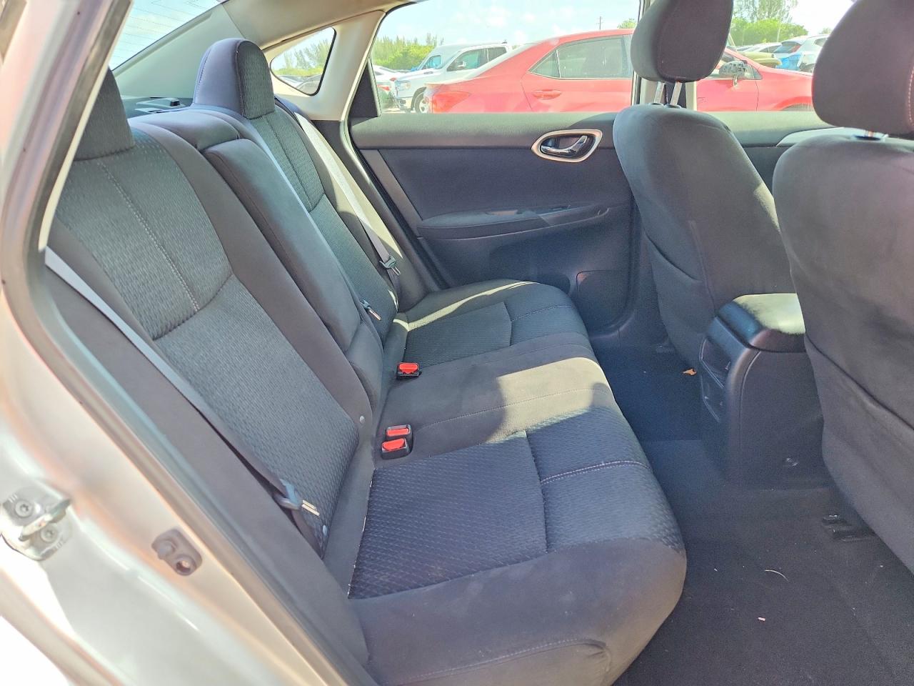 2013 Nissan Sentra S Silver vin: 3N1AB7AP6DL723334