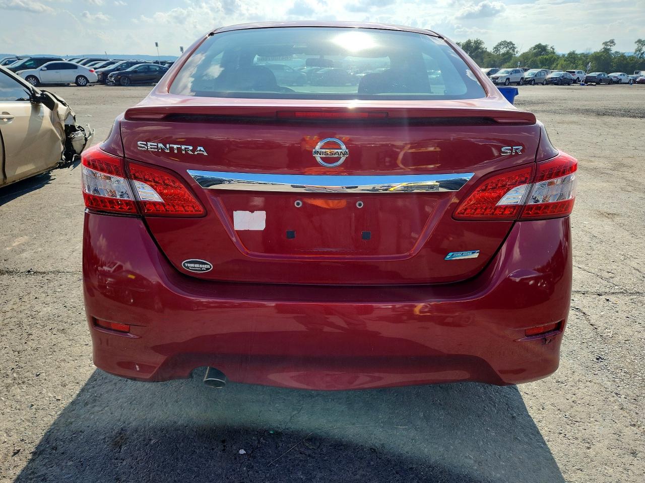 2014 Nissan Sentra Sr Maroon vin: 3N1AB7AP6EL638012