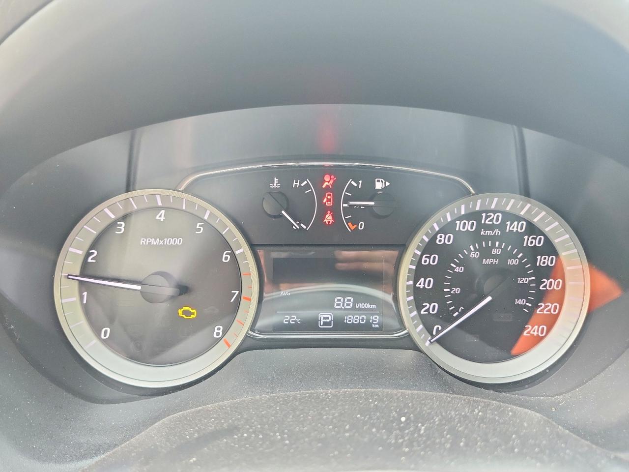 2014 Nissan Sentra S Silver vin: 3N1AB7AP6EL642335