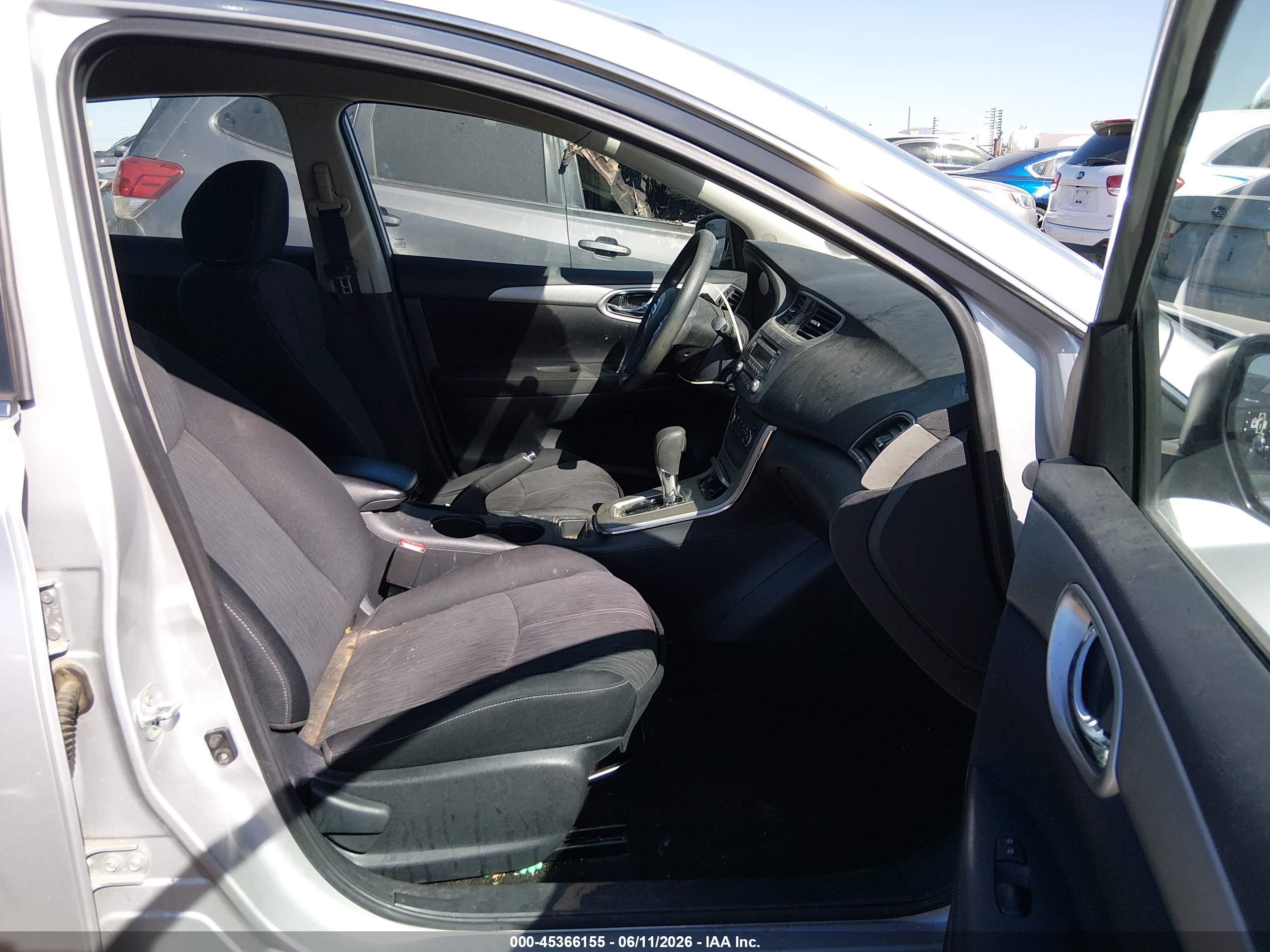 2014 Nissan Sentra Sv Silver vin: 3N1AB7AP6EY205907