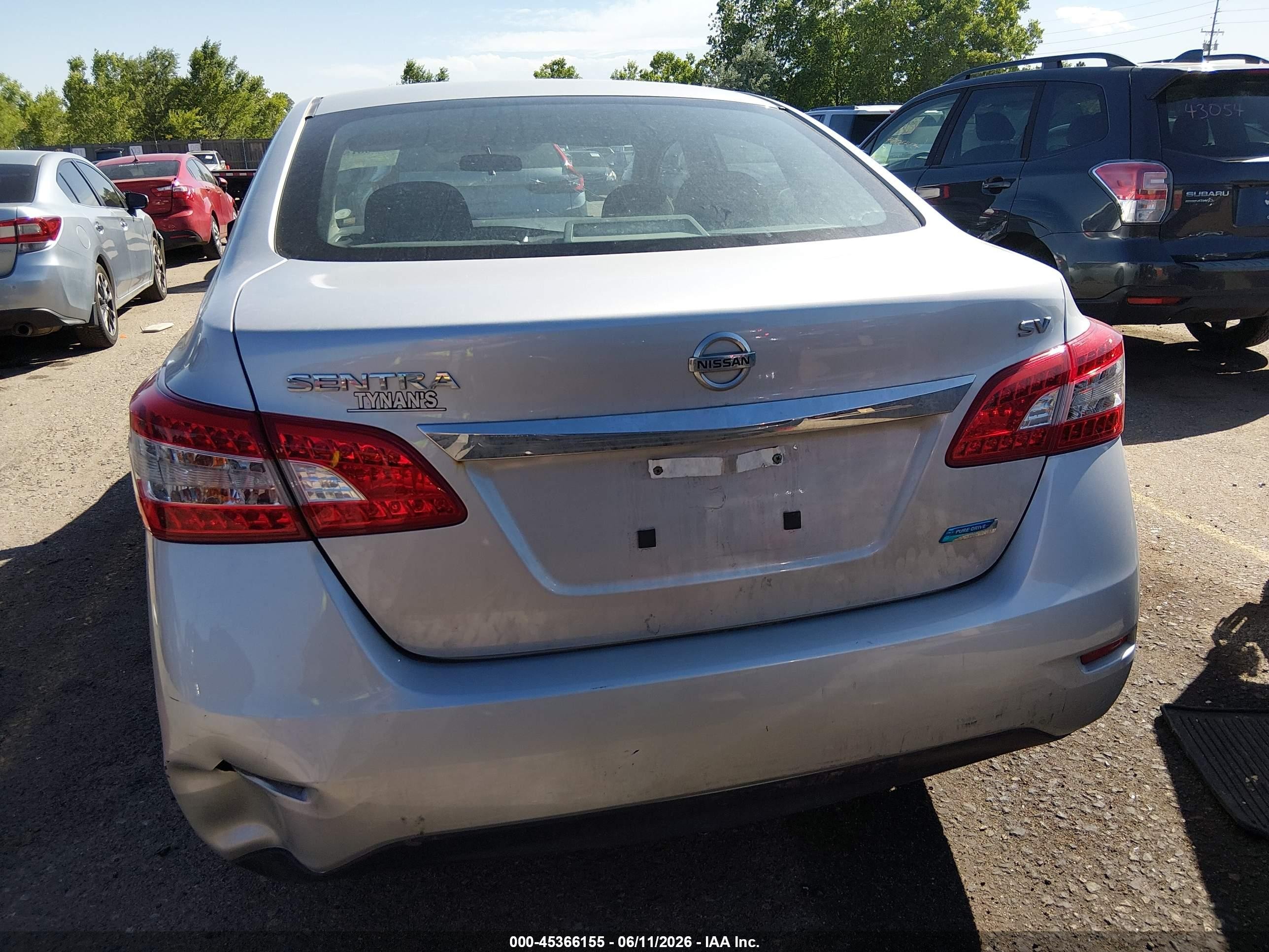 2014 Nissan Sentra Sv Silver vin: 3N1AB7AP6EY205907