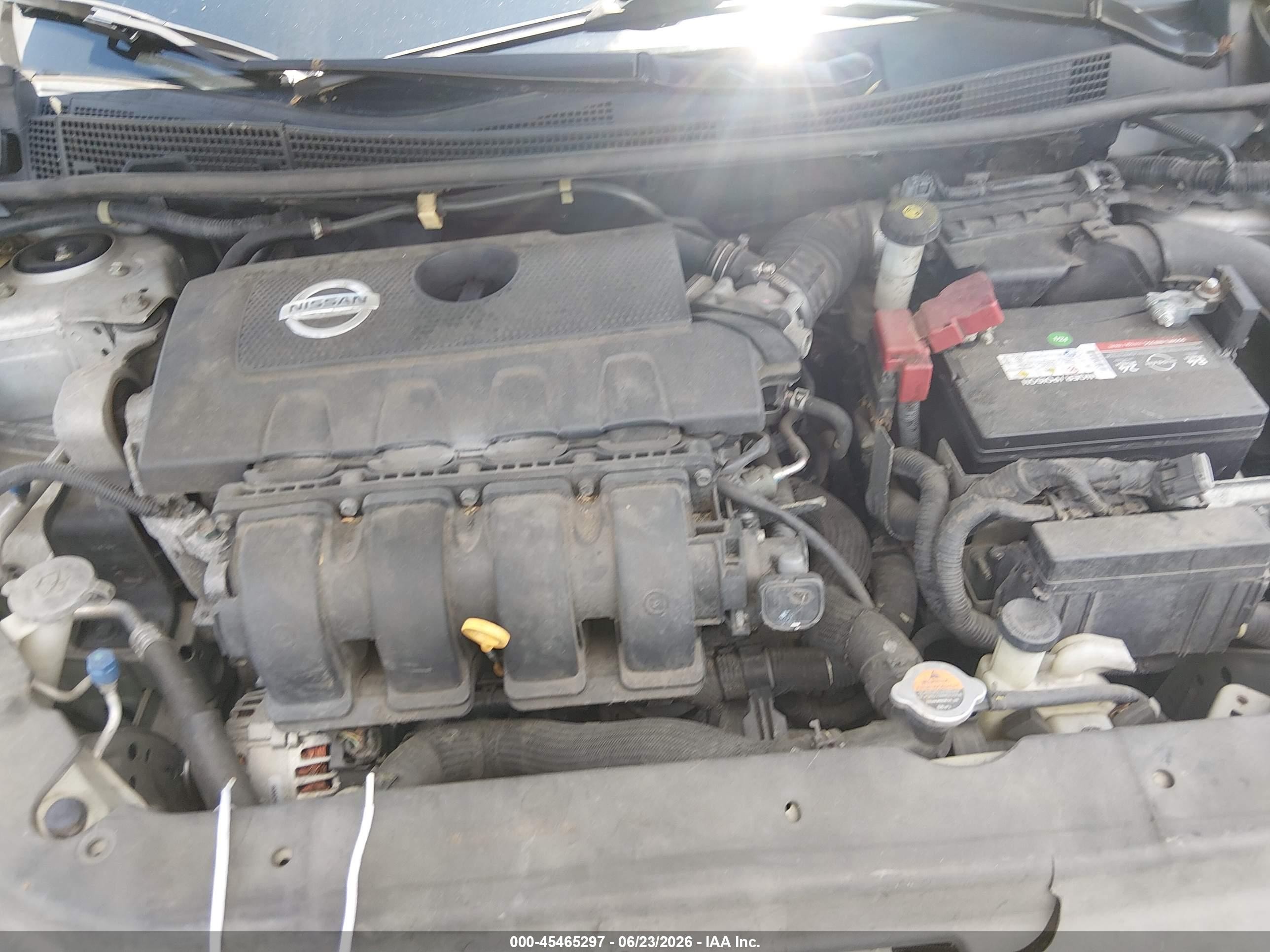 2014 Nissan Sentra S Серебряный vin: 3N1AB7AP6EY233920