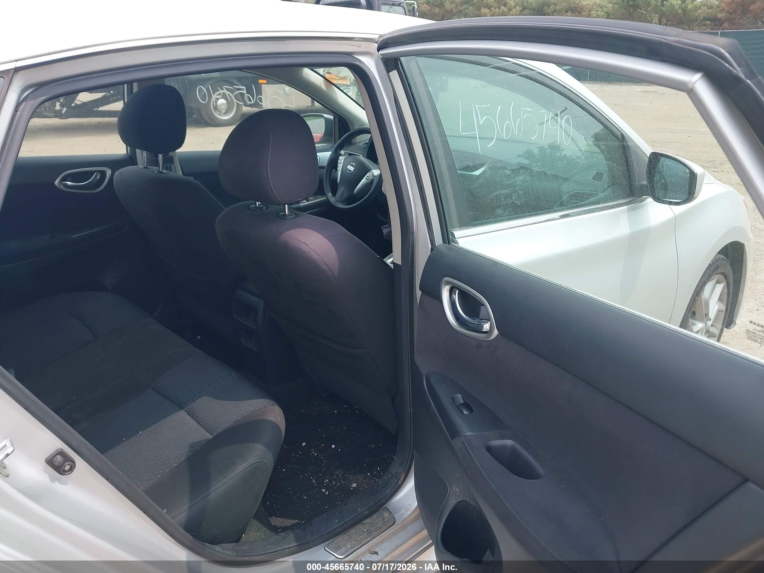 2014 Nissan Sentra Sr Silver vin: 3N1AB7AP6EY234694