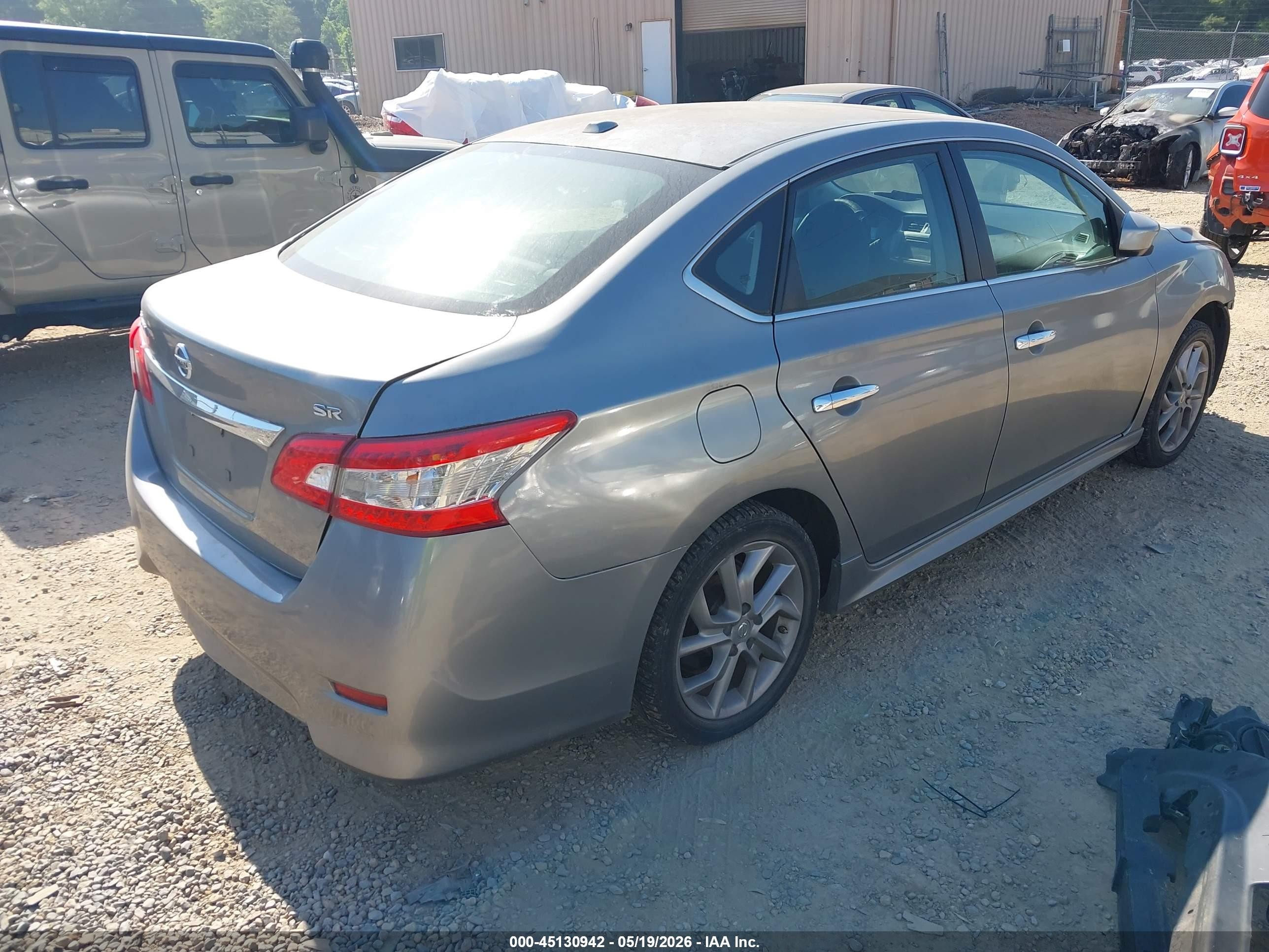 2014 Nissan Sentra Sr Silver vin: 3N1AB7AP6EY301519