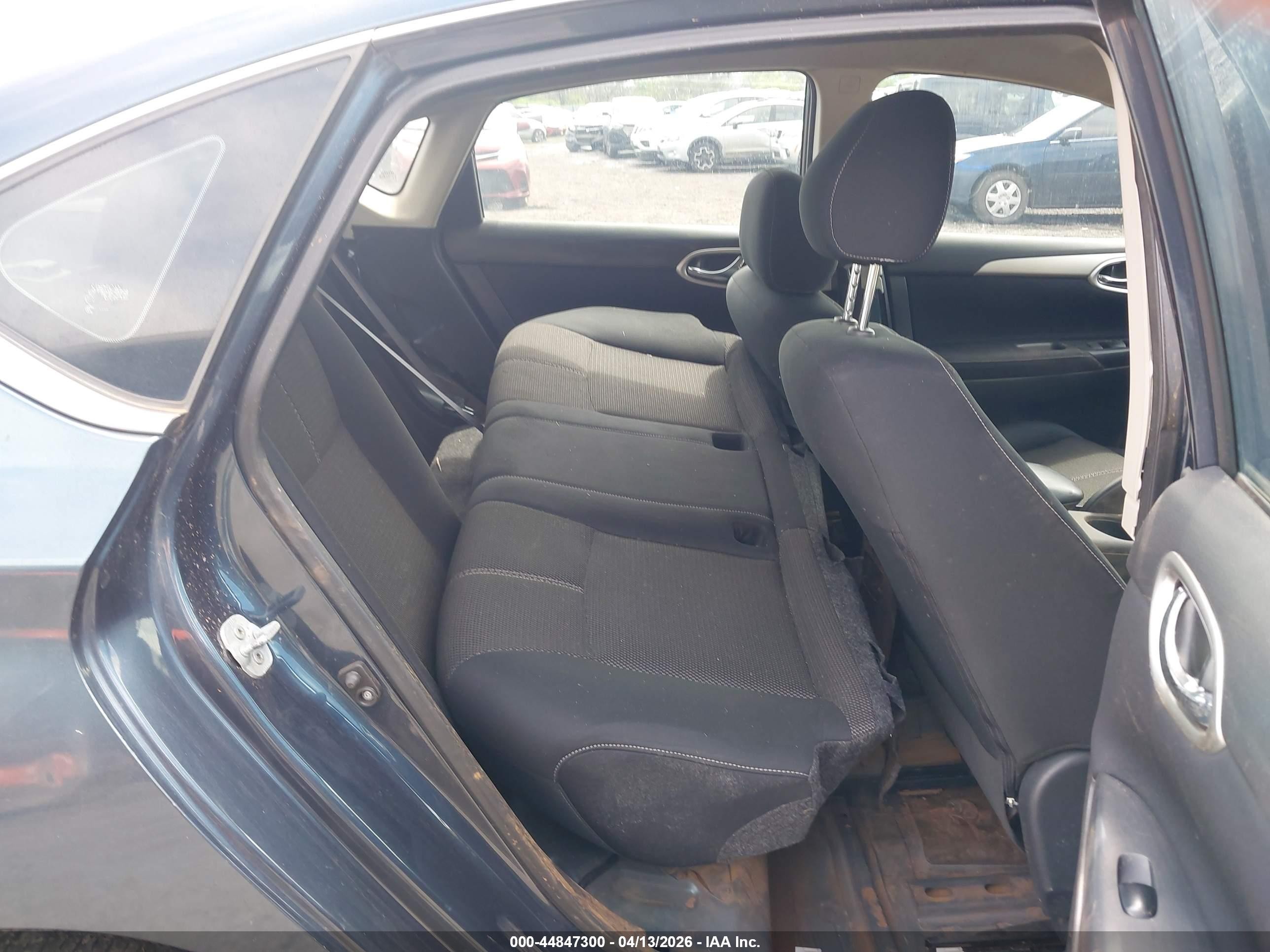 2014 Nissan Sentra S Blue vin: 3N1AB7AP6EY302752