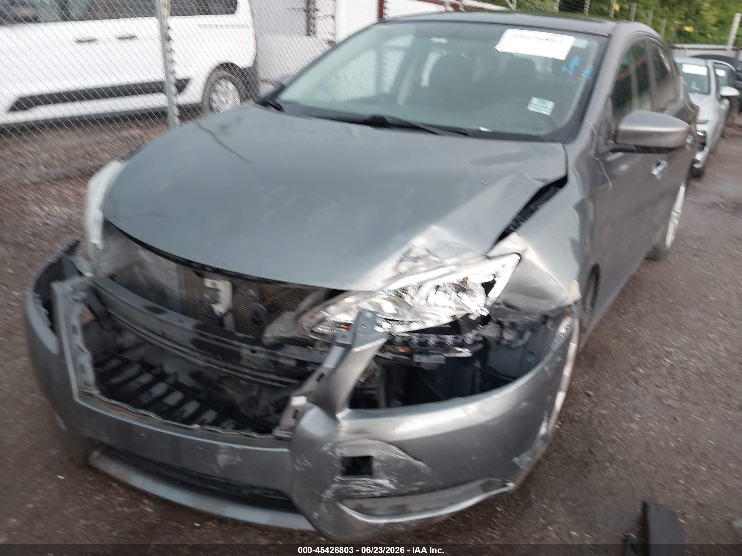 2015 Nissan Sentra Fe+ S/s/sl/sr/sv Gray vin: 3N1AB7AP6FL646788