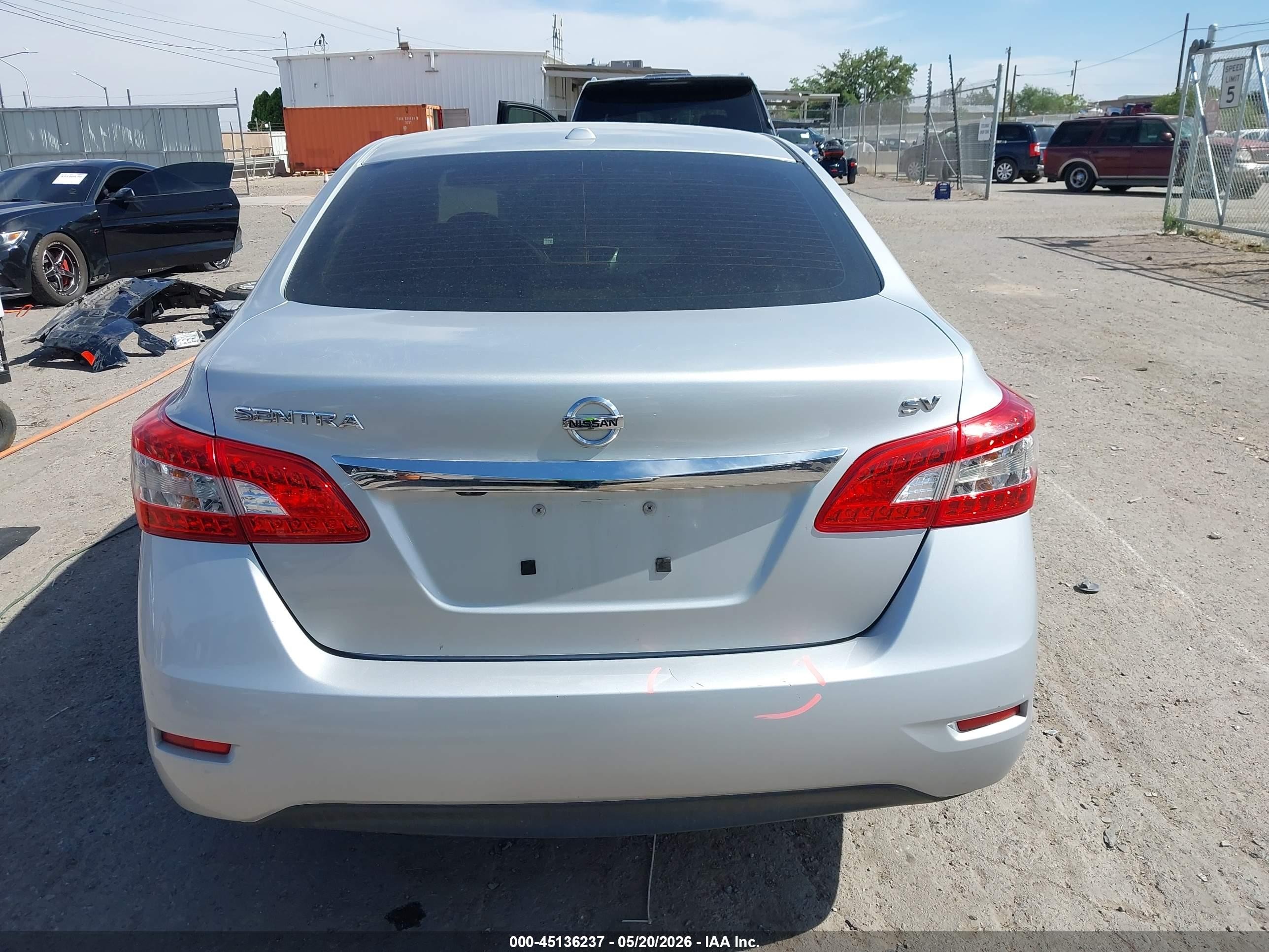 2015 Nissan Sentra Fe+ S/s/sl/sr/sv Silver vin: 3N1AB7AP6FL652476
