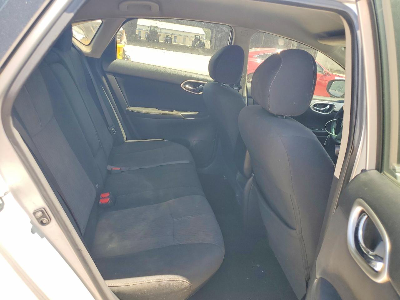 2015 Nissan Sentra Sv Серебряный vin: 3N1AB7AP6FL656642
