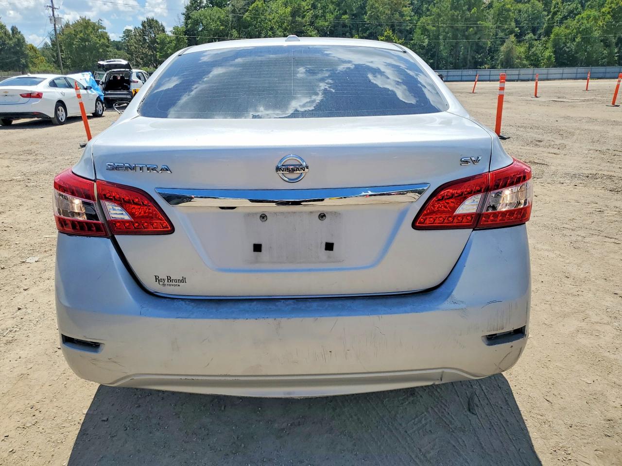 2015 Nissan Sentra Sv Серебряный vin: 3N1AB7AP6FL656642