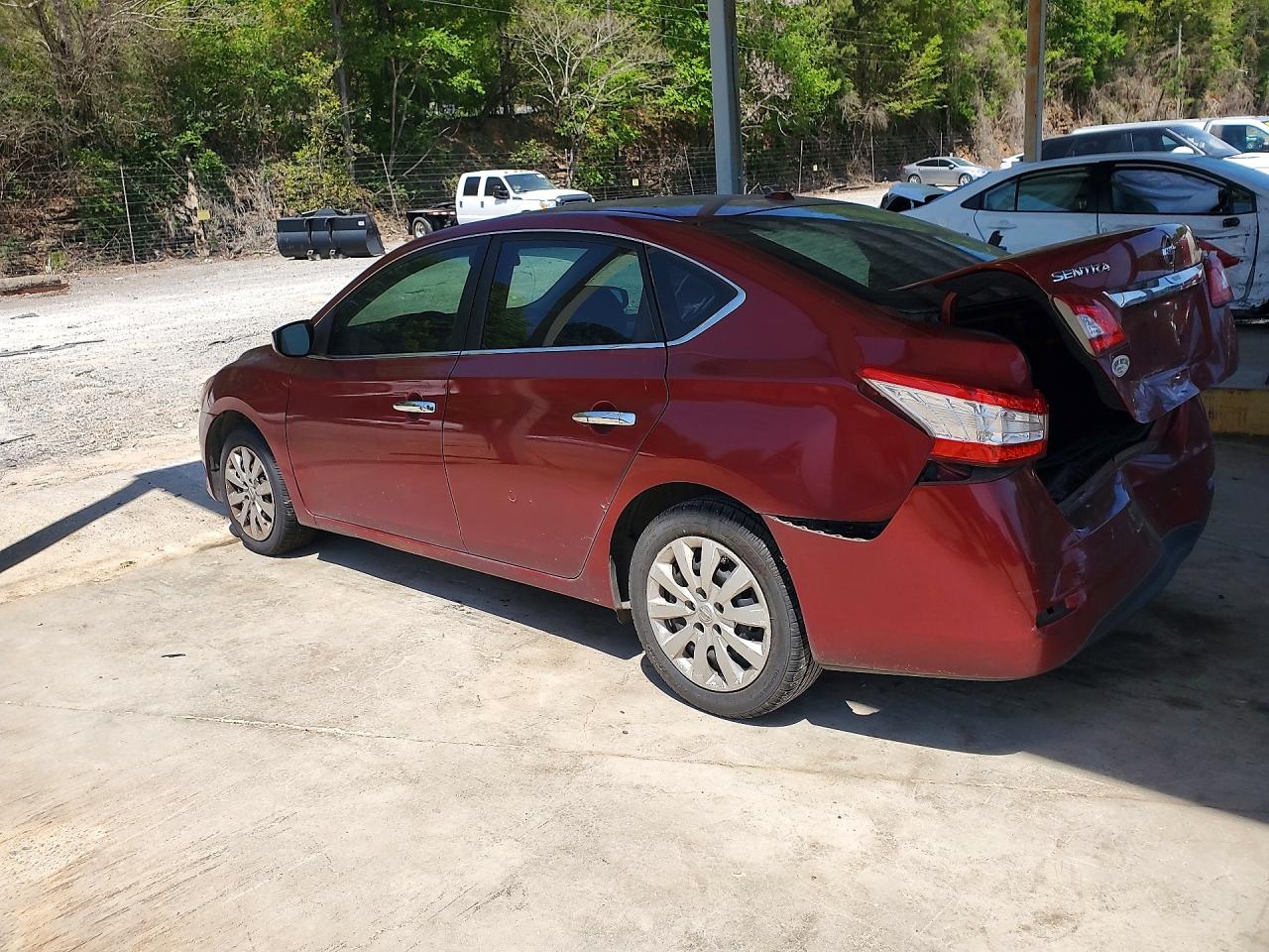 2015 Nissan Sentra S Burgundy vin: 3N1AB7AP6FL667771