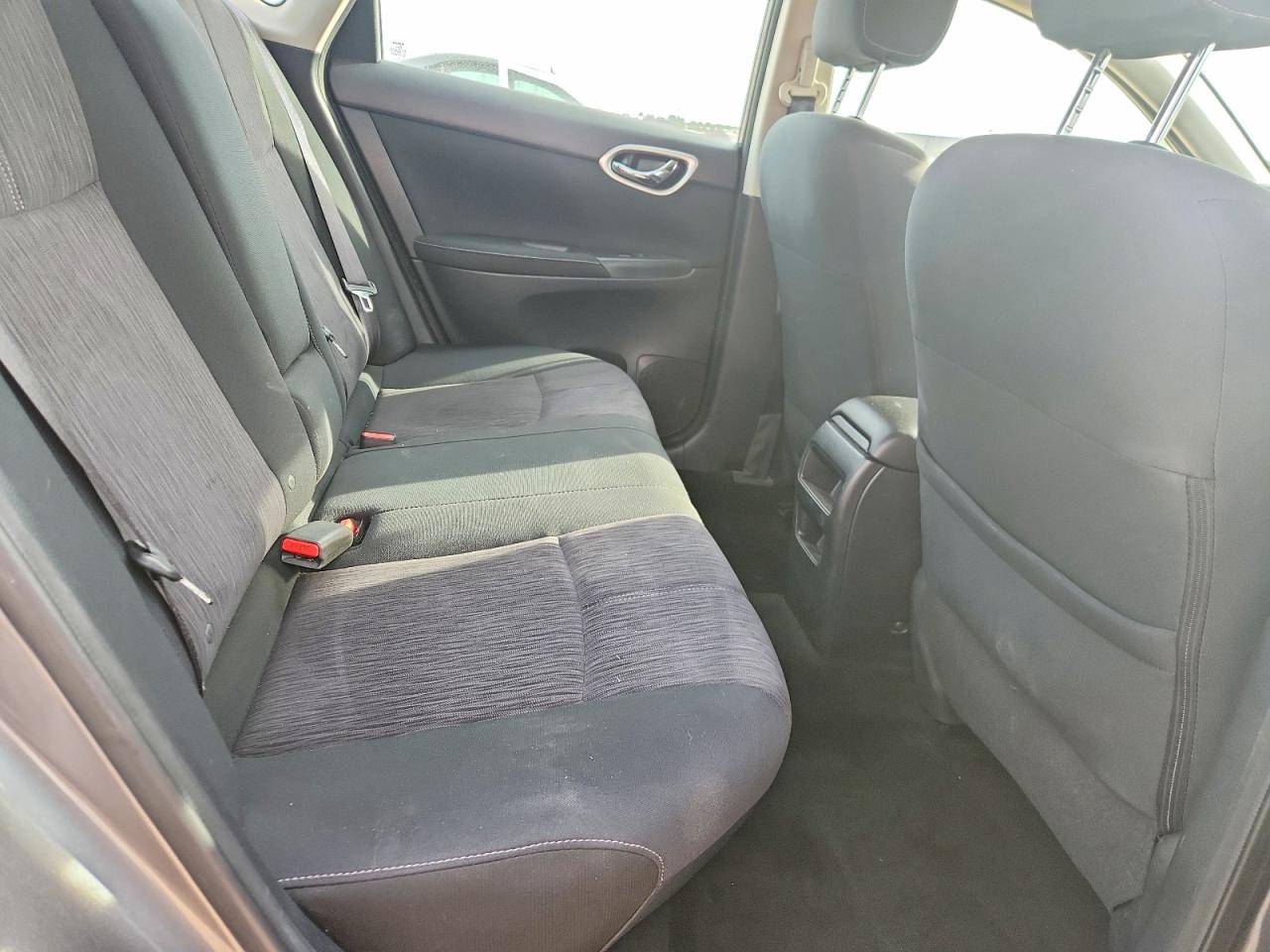 2015 Nissan Sentra Sv Gray vin: 3N1AB7AP6FL668175