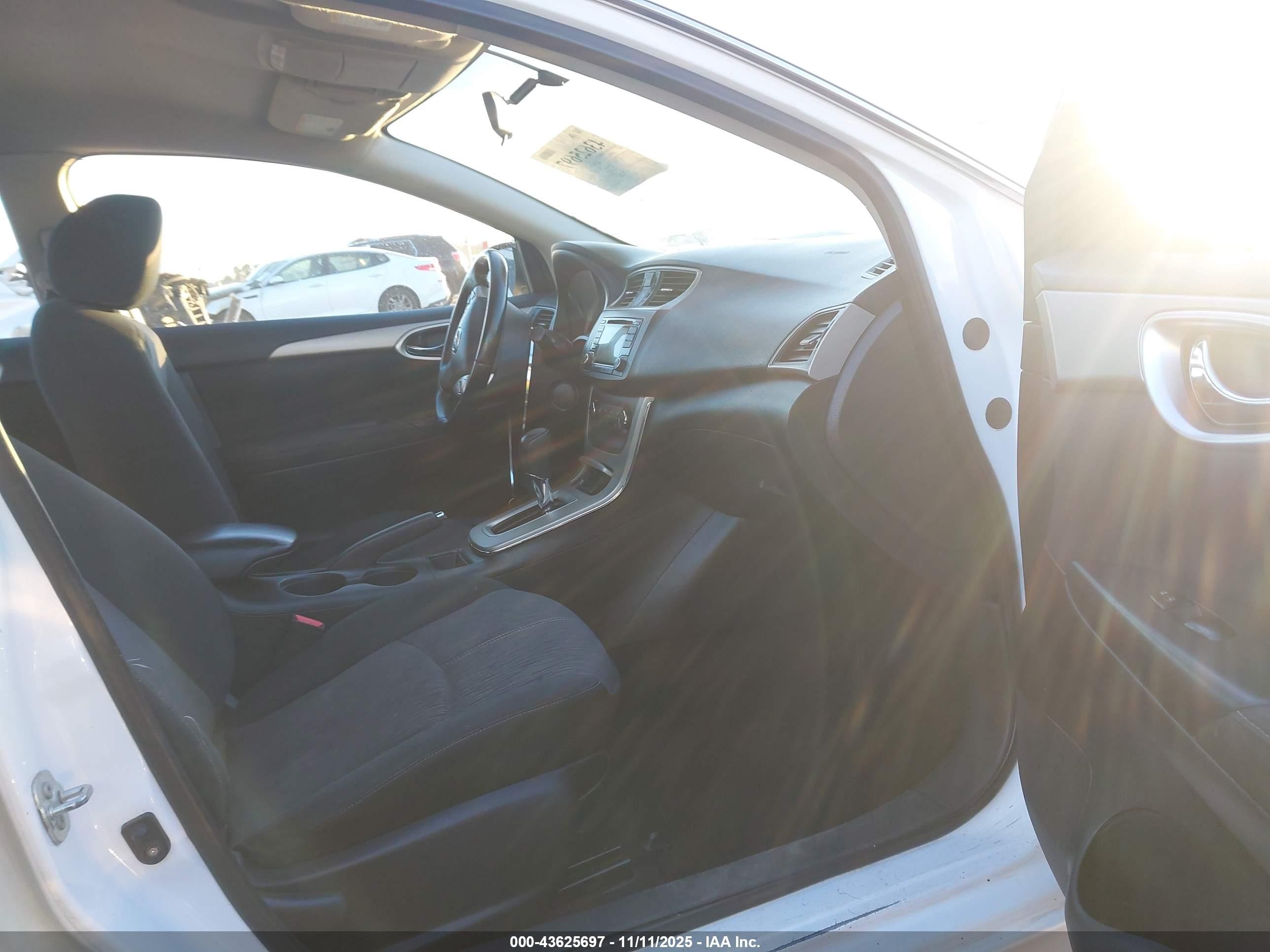 2015 Nissan Sentra Sv White vin: 3N1AB7AP6FL683825