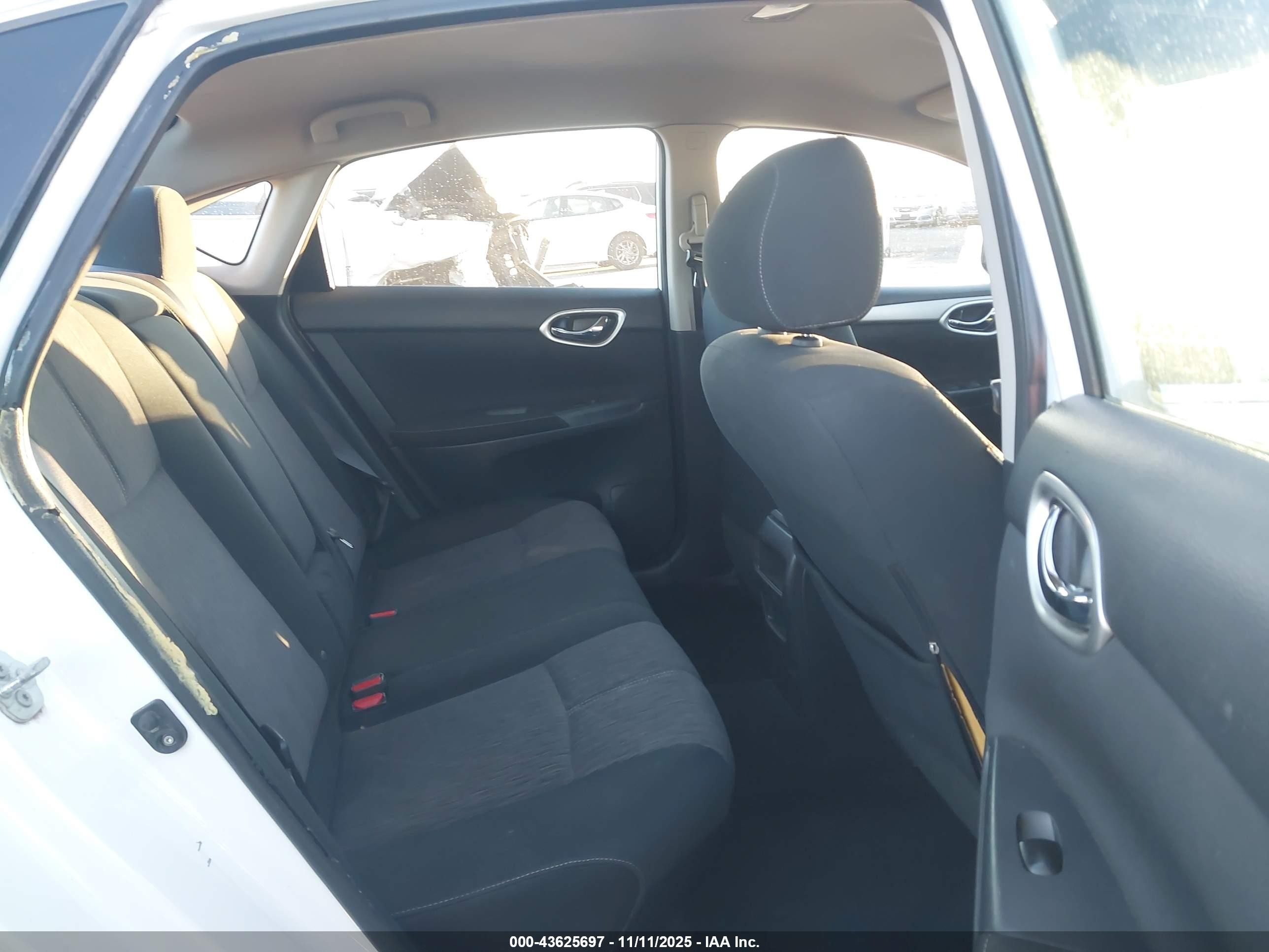 2015 Nissan Sentra Sv White vin: 3N1AB7AP6FL683825