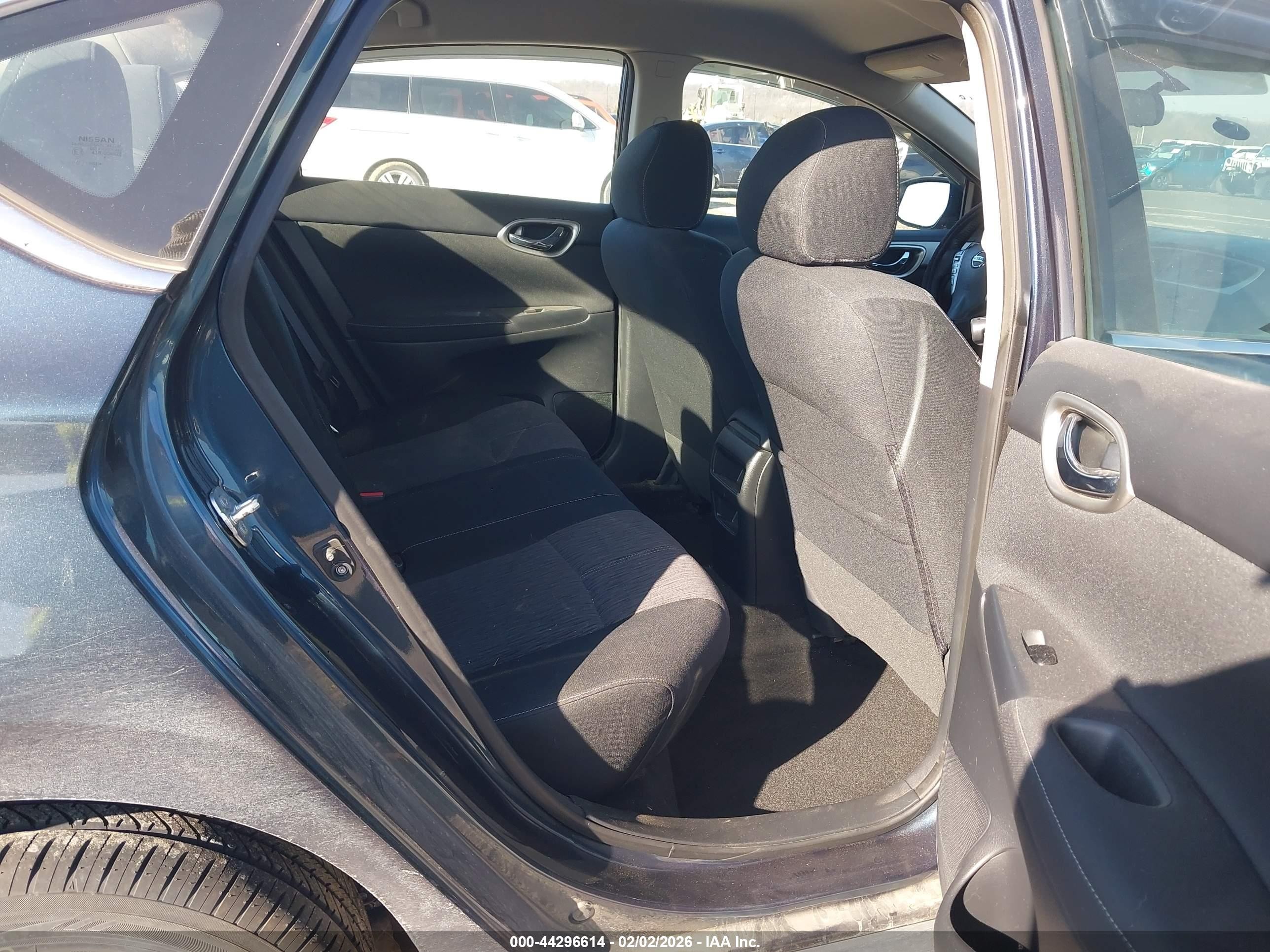 2015 Nissan Sentra Sv Gray vin: 3N1AB7AP6FY215760