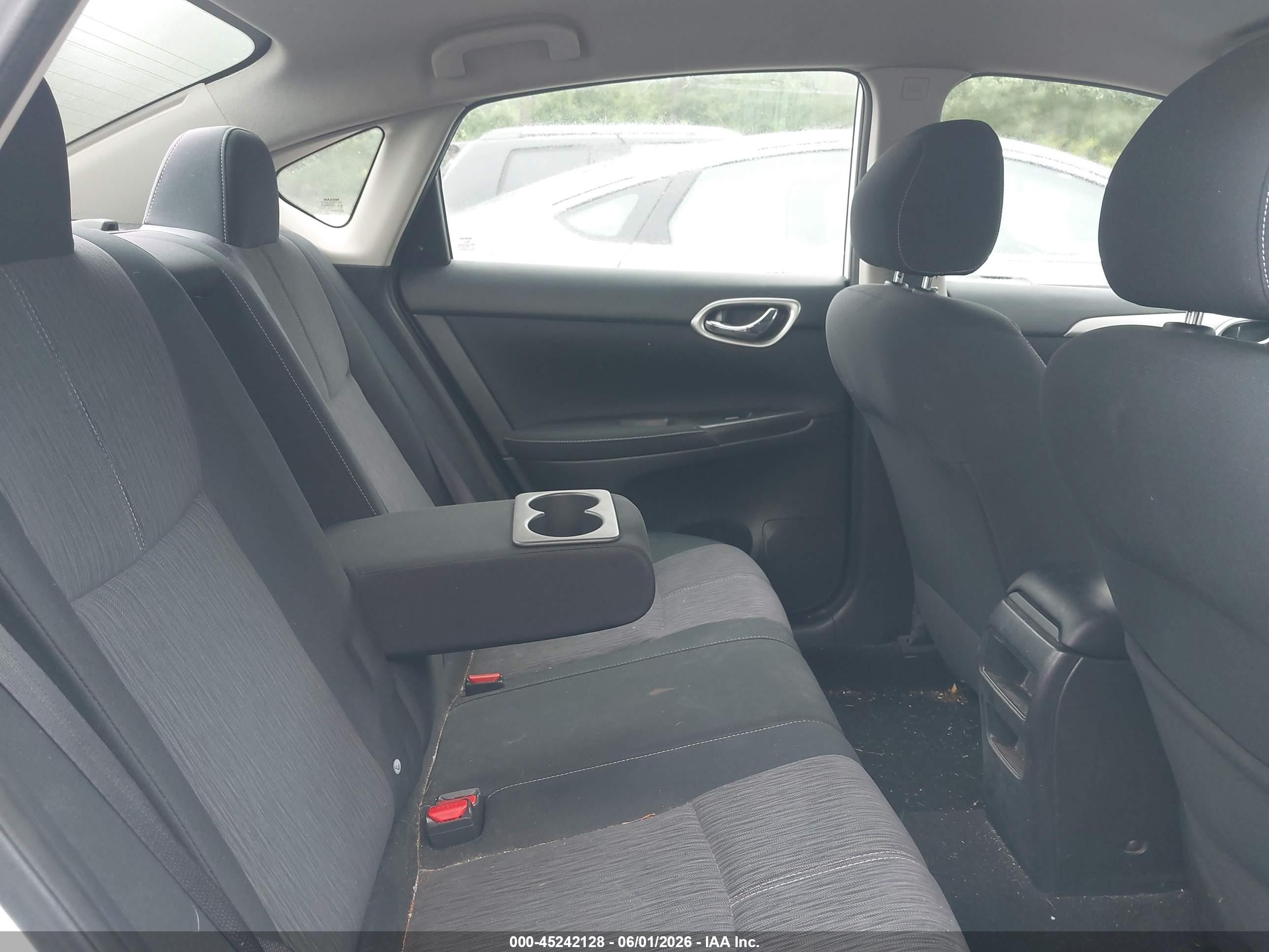 2015 Nissan Sentra Fe+ S/s/sl/sr/sv Белый vin: 3N1AB7AP6FY236169