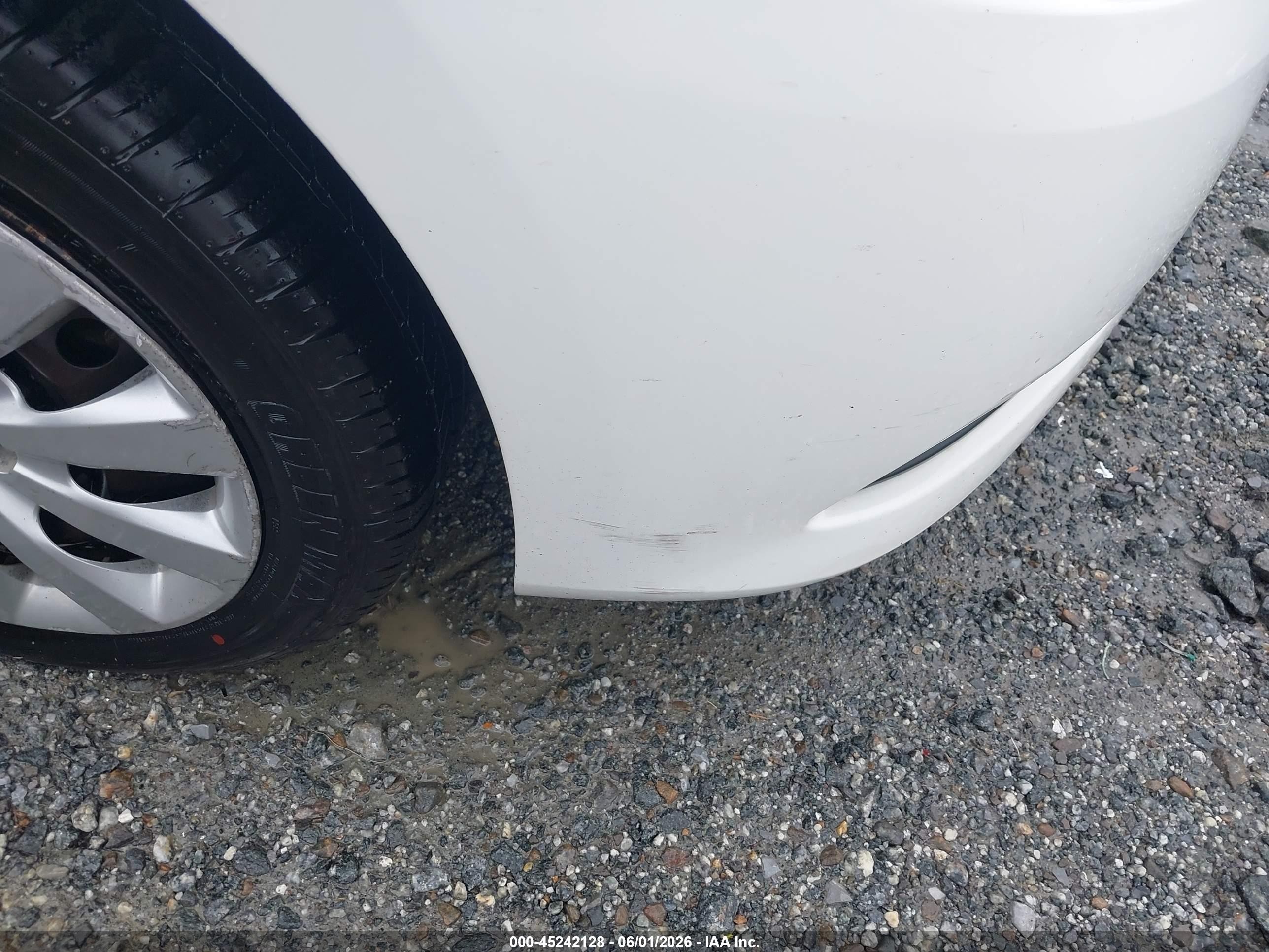 2015 Nissan Sentra Fe+ S/s/sl/sr/sv Белый vin: 3N1AB7AP6FY236169