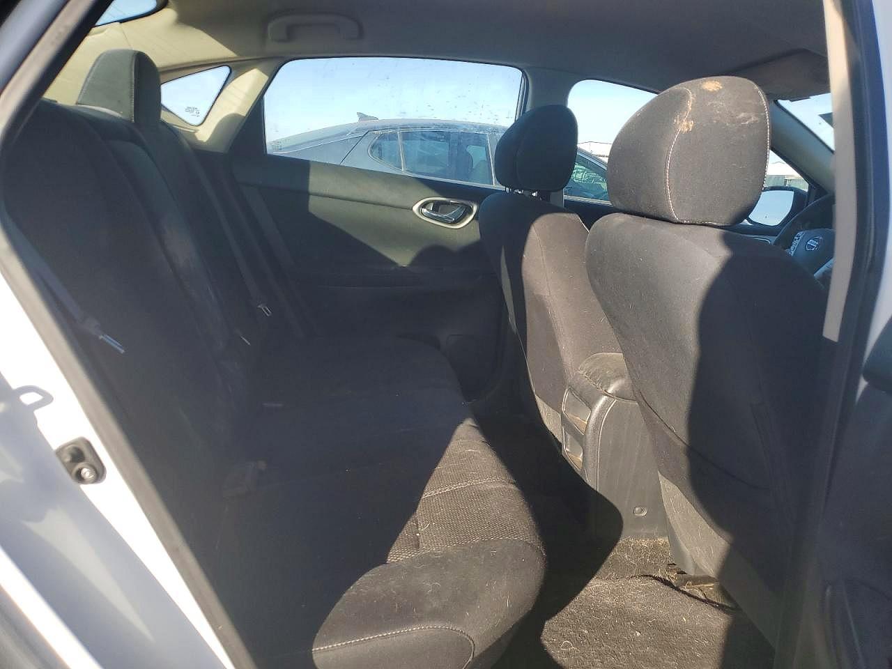 2015 Nissan Sentra S White vin: 3N1AB7AP6FY249536