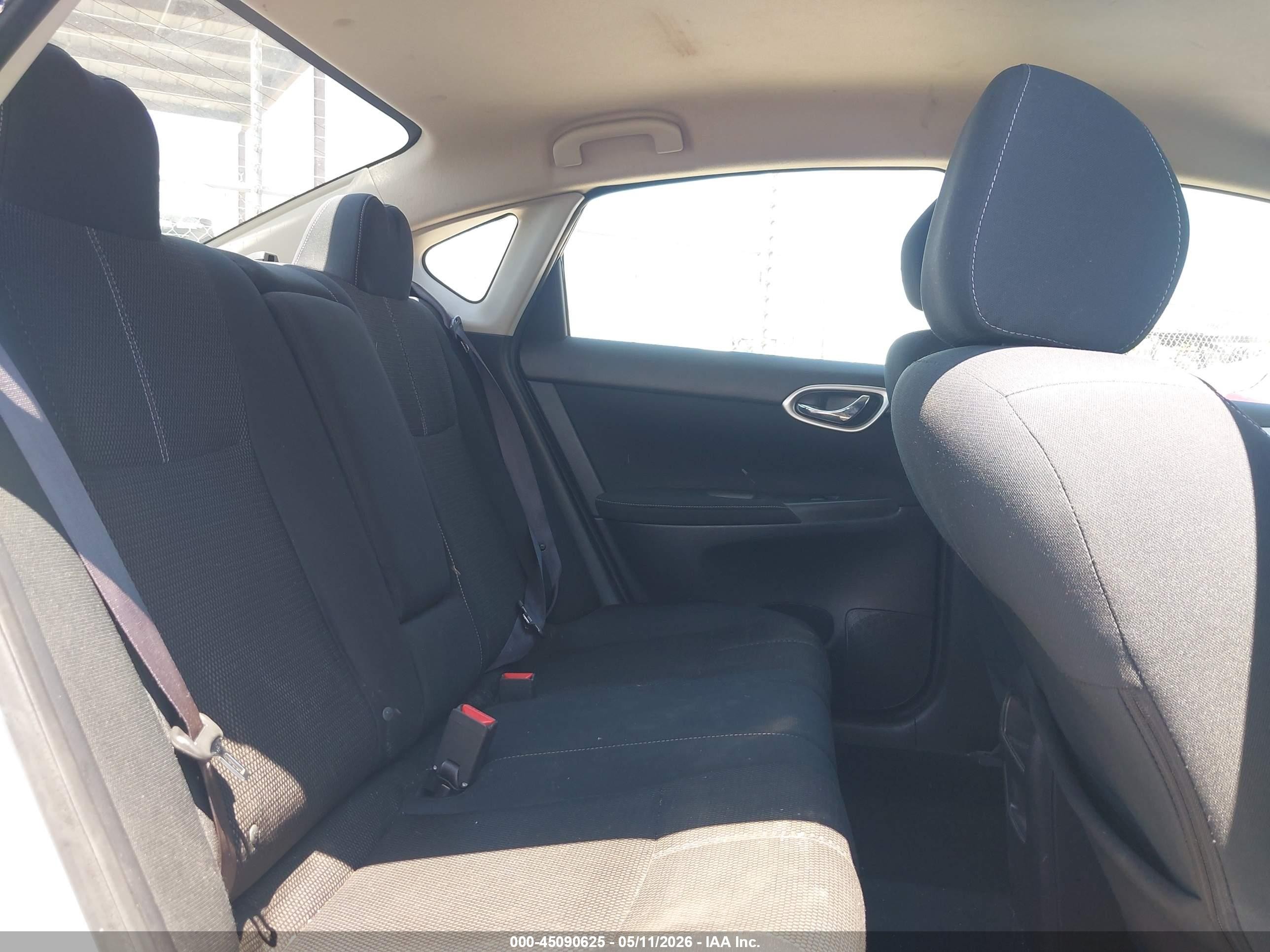 2015 Nissan Sentra S Silver vin: 3N1AB7AP6FY265784