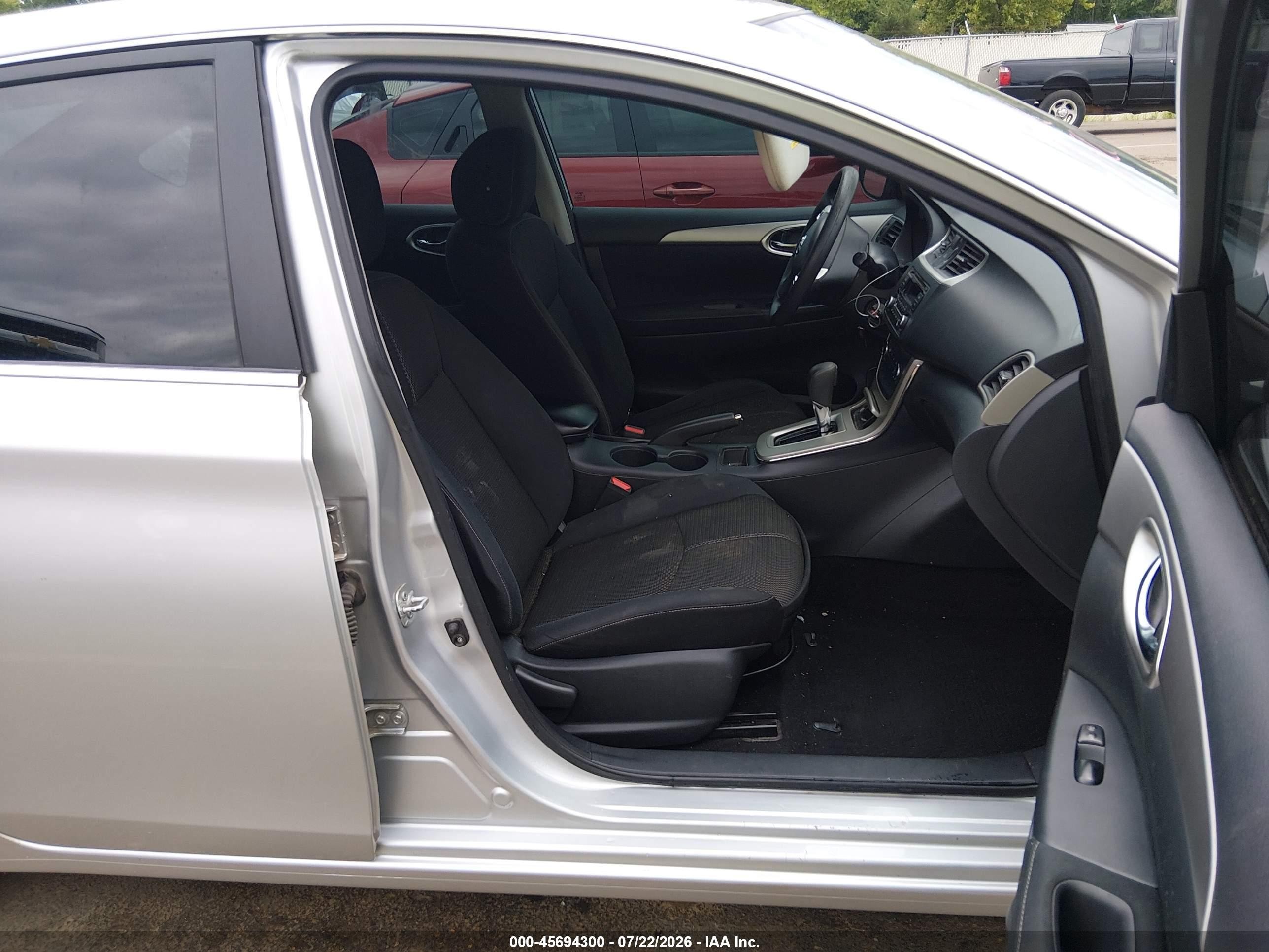 2015 Nissan Sentra S Silver vin: 3N1AB7AP6FY266384