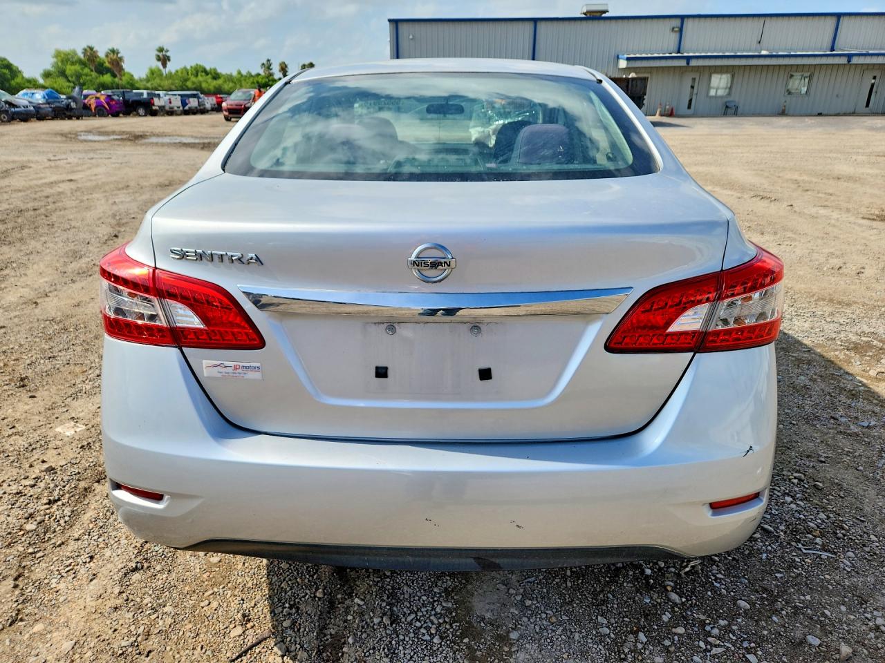 2015 Nissan Sentra S Серебряный vin: 3N1AB7AP6FY278518
