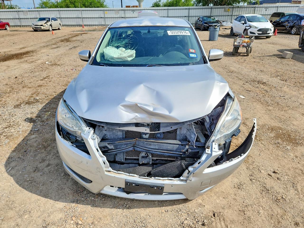 2015 Nissan Sentra S Серебряный vin: 3N1AB7AP6FY278518