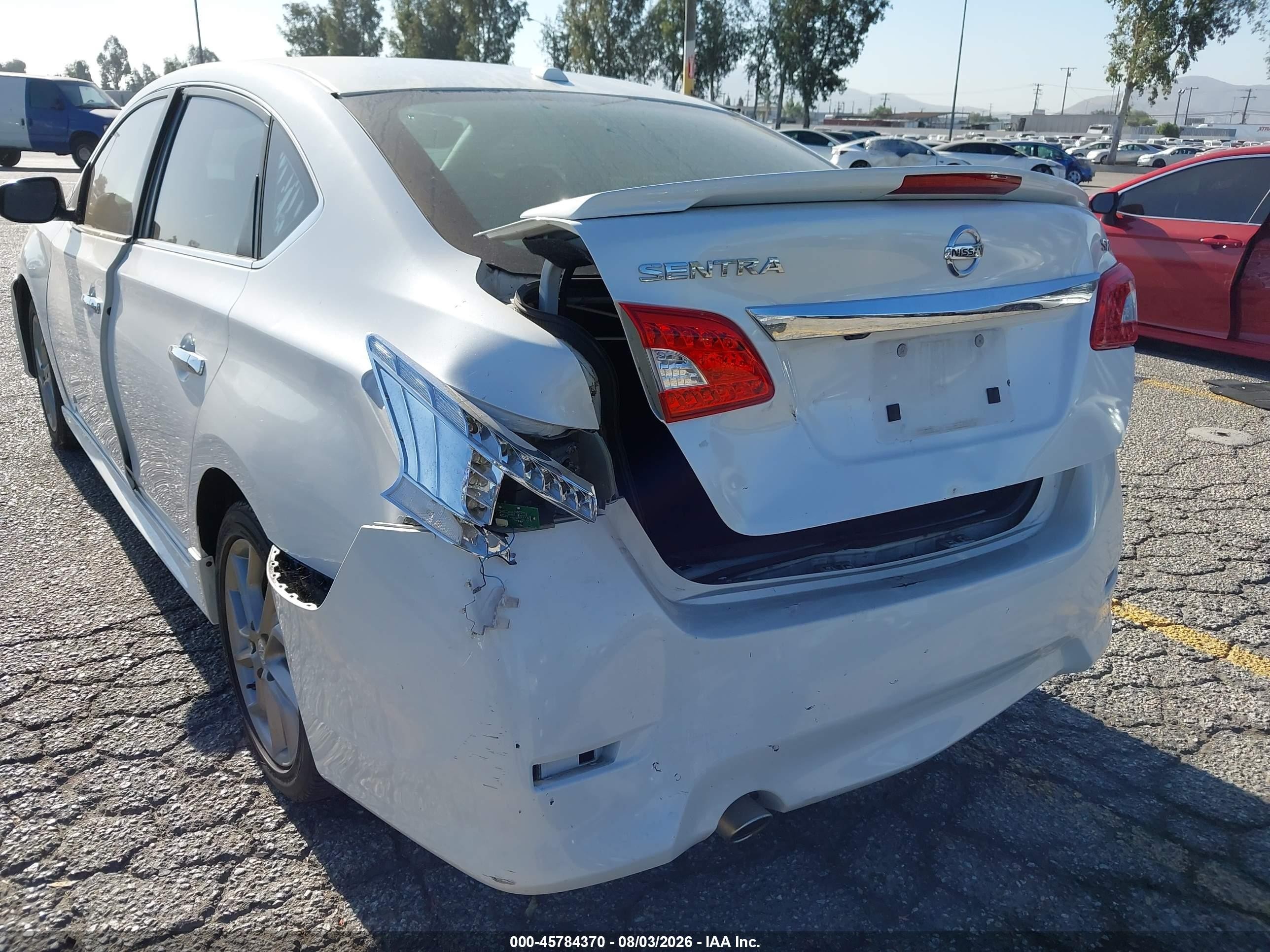2015 Nissan Sentra Sr White vin: 3N1AB7AP6FY280009