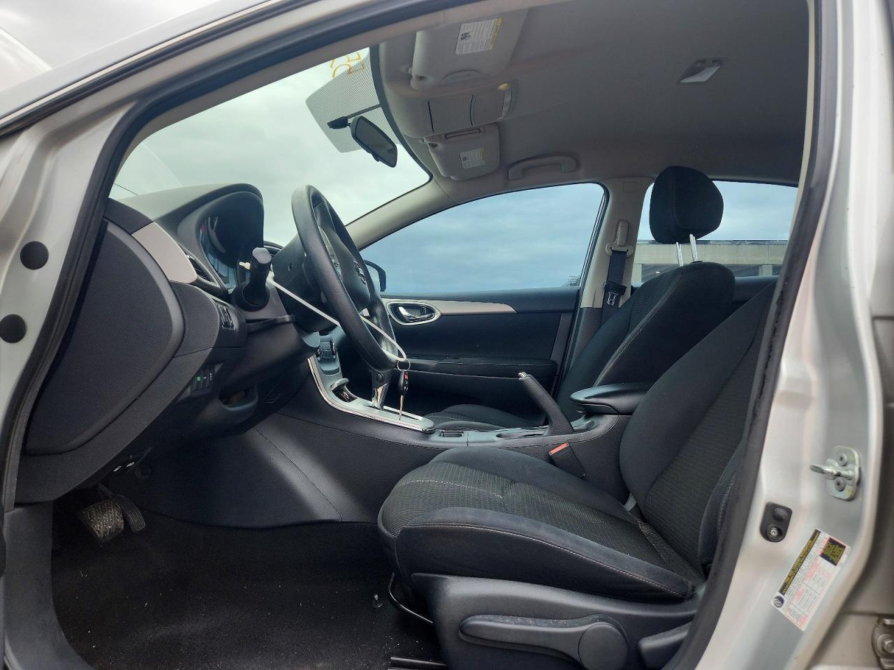 2015 Nissan Sentra S Silver vin: 3N1AB7AP6FY281578