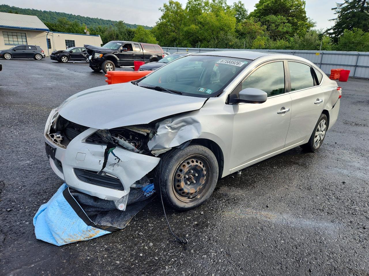 2015 Nissan Sentra S Серебряный vin: 3N1AB7AP6FY283010