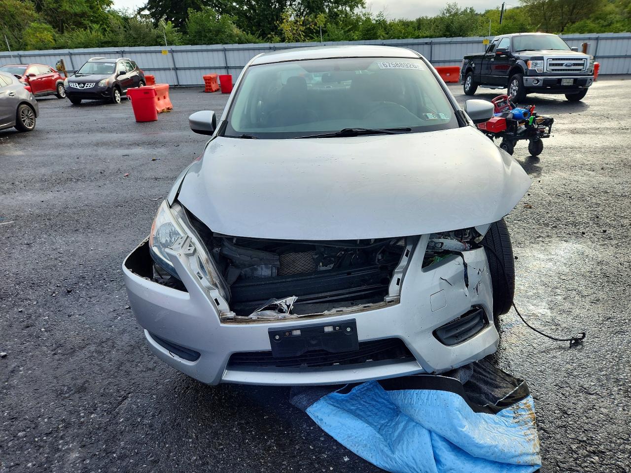 2015 Nissan Sentra S Серебряный vin: 3N1AB7AP6FY283010