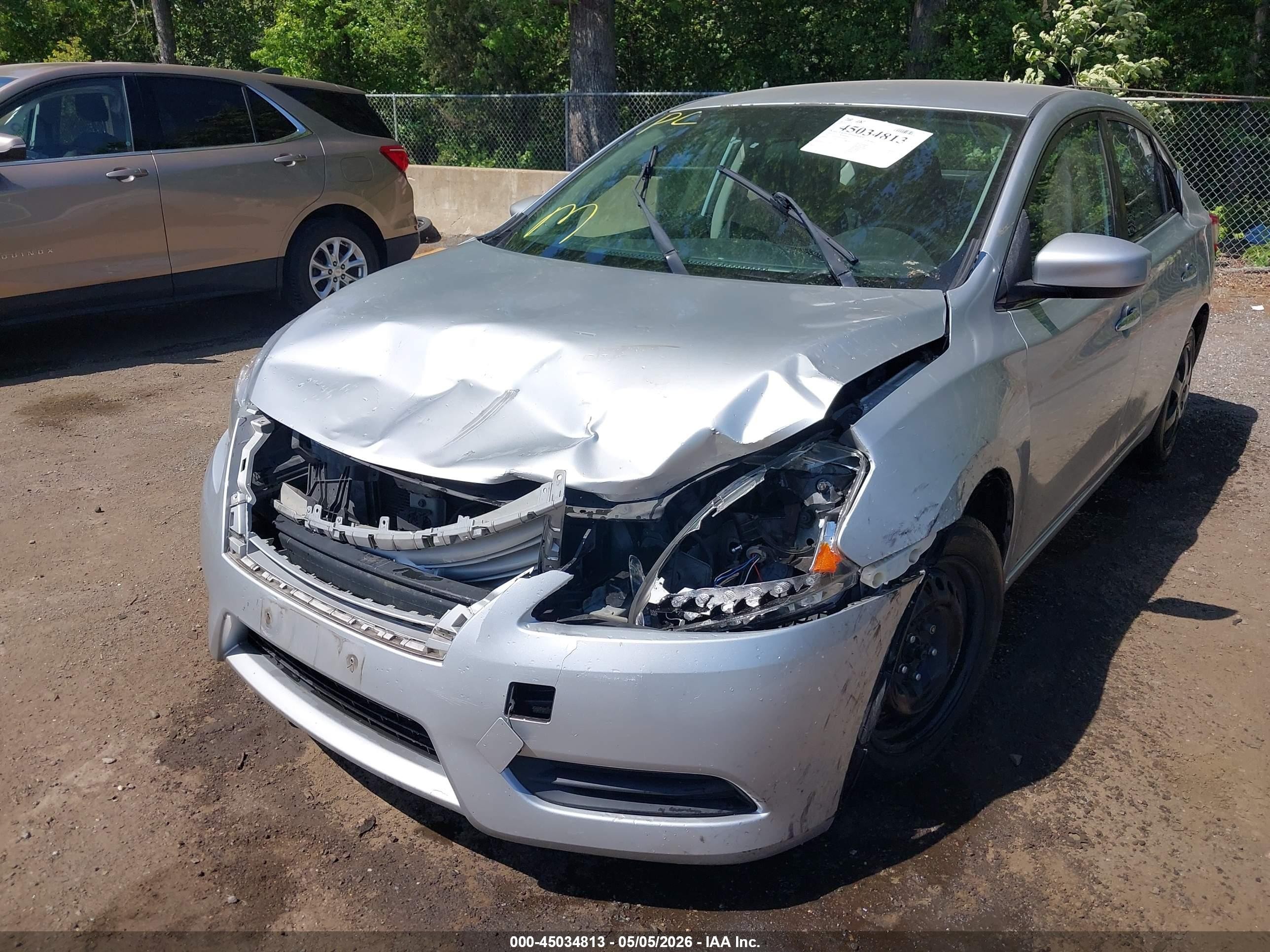 2015 Nissan Sentra Sv Серебряный vin: 3N1AB7AP6FY304907