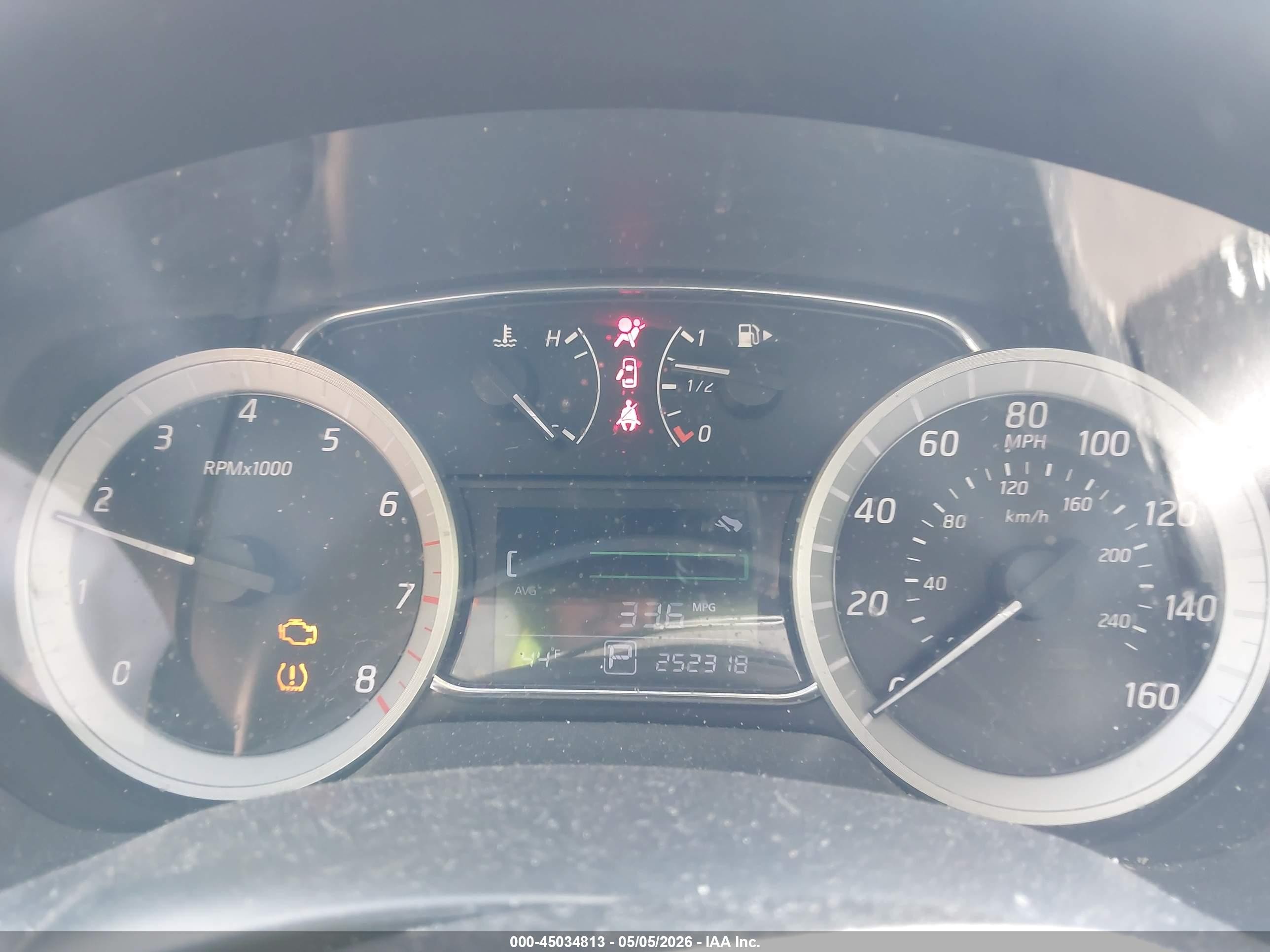 2015 Nissan Sentra Sv Серебряный vin: 3N1AB7AP6FY304907