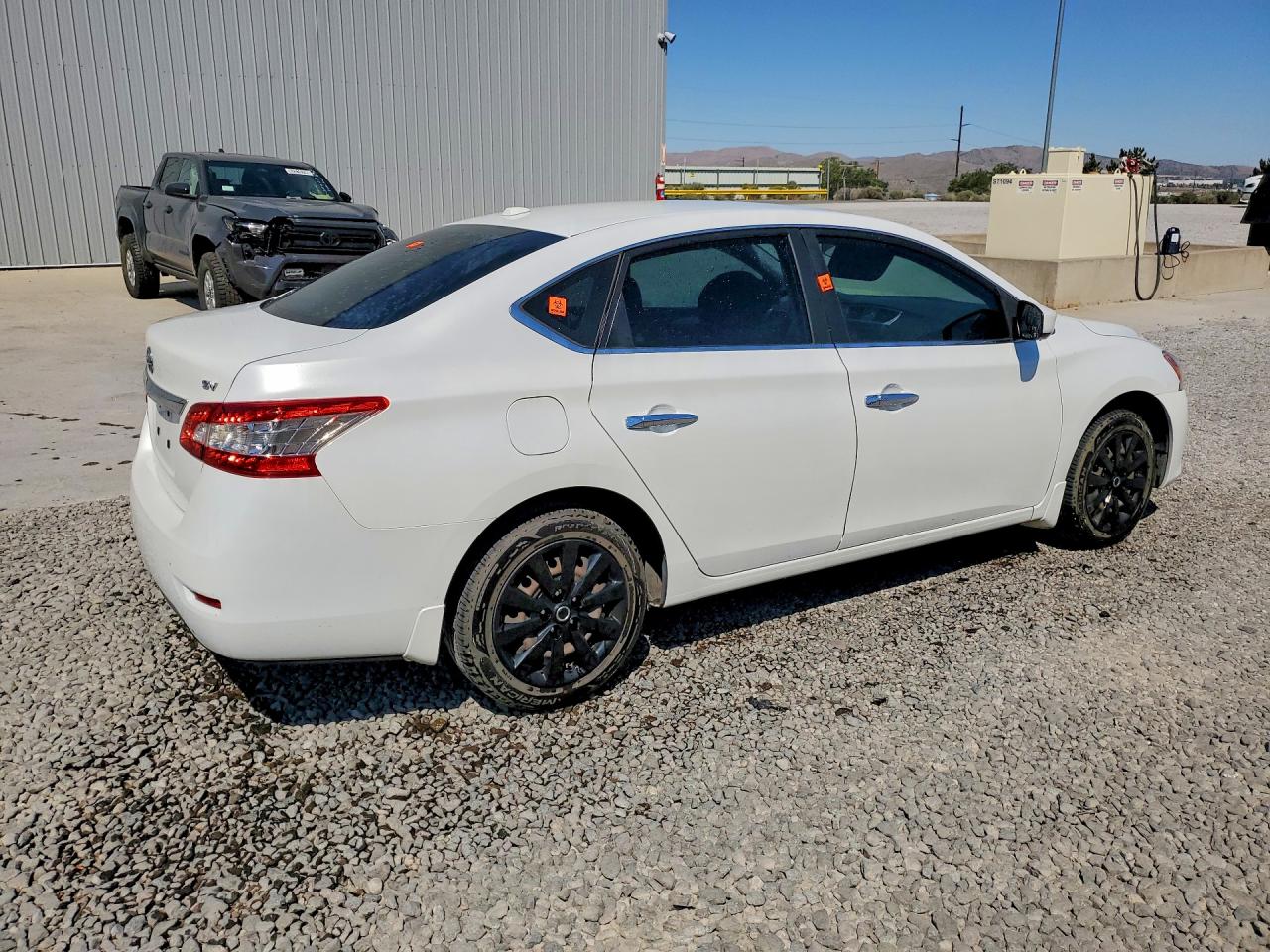 2015 Nissan Sentra Sv White vin: 3N1AB7AP6FY331783