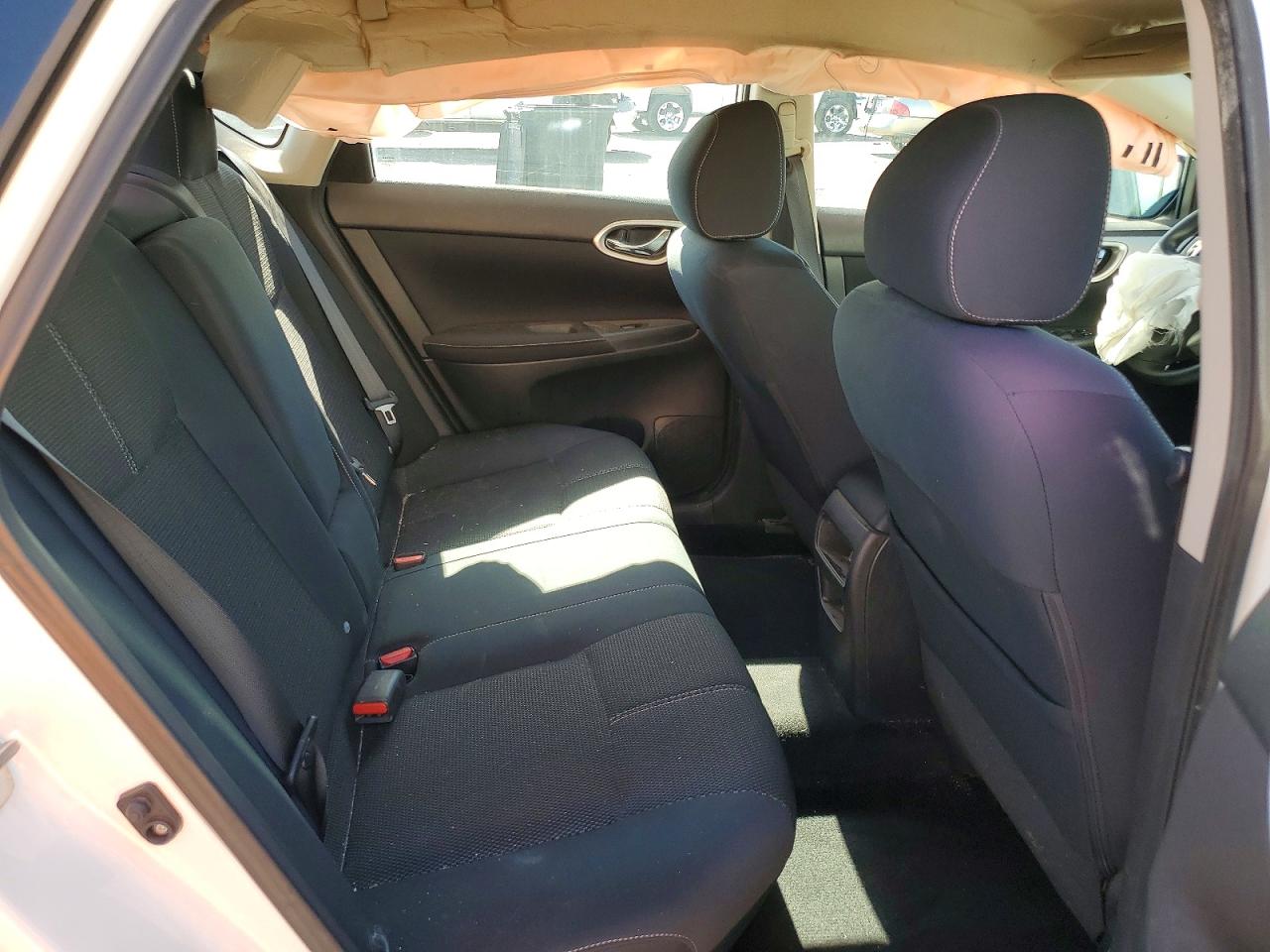 2015 Nissan Sentra S White vin: 3N1AB7AP6FY347787