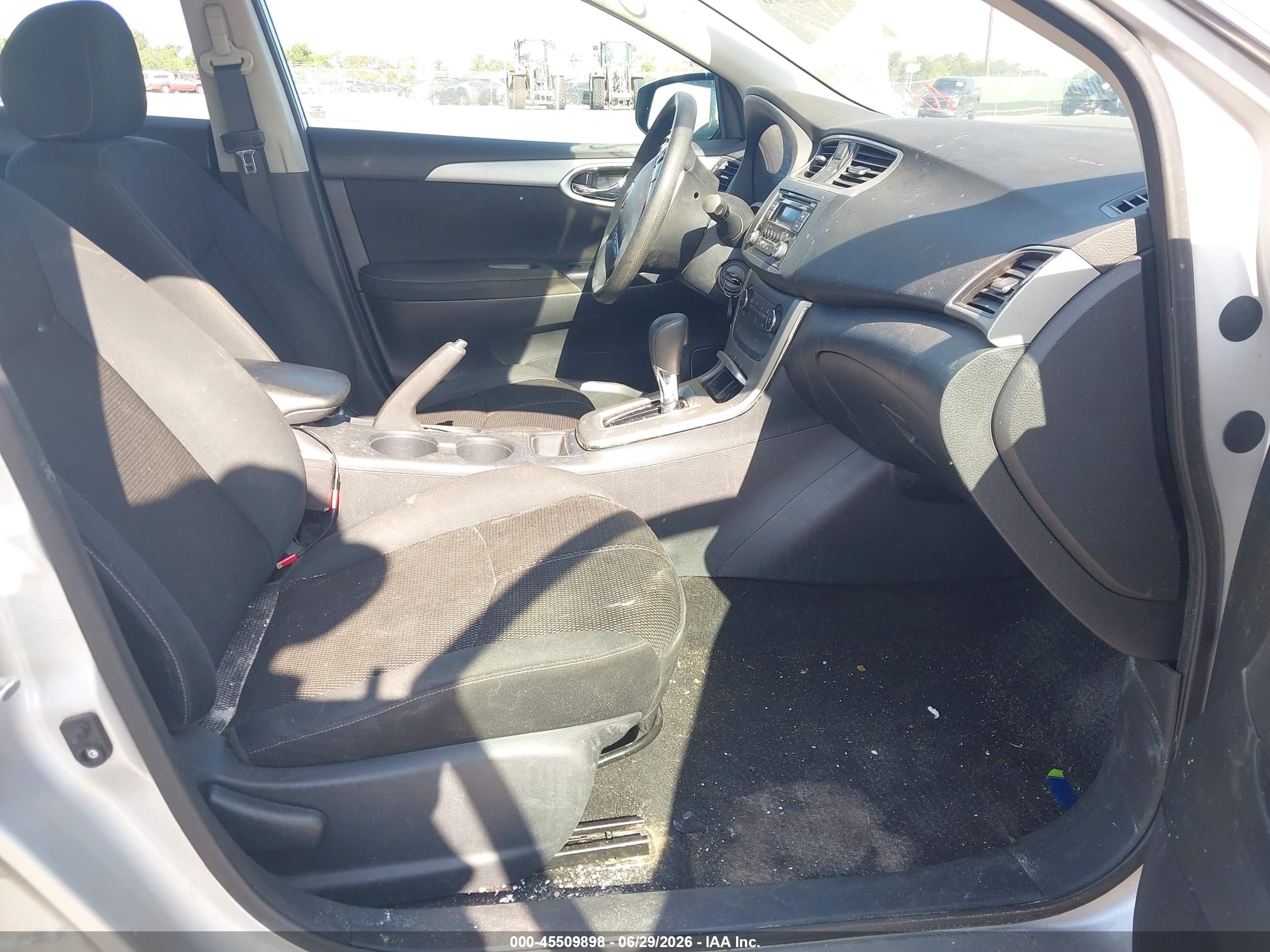 2015 Nissan Sentra S Silver vin: 3N1AB7AP6FY354691