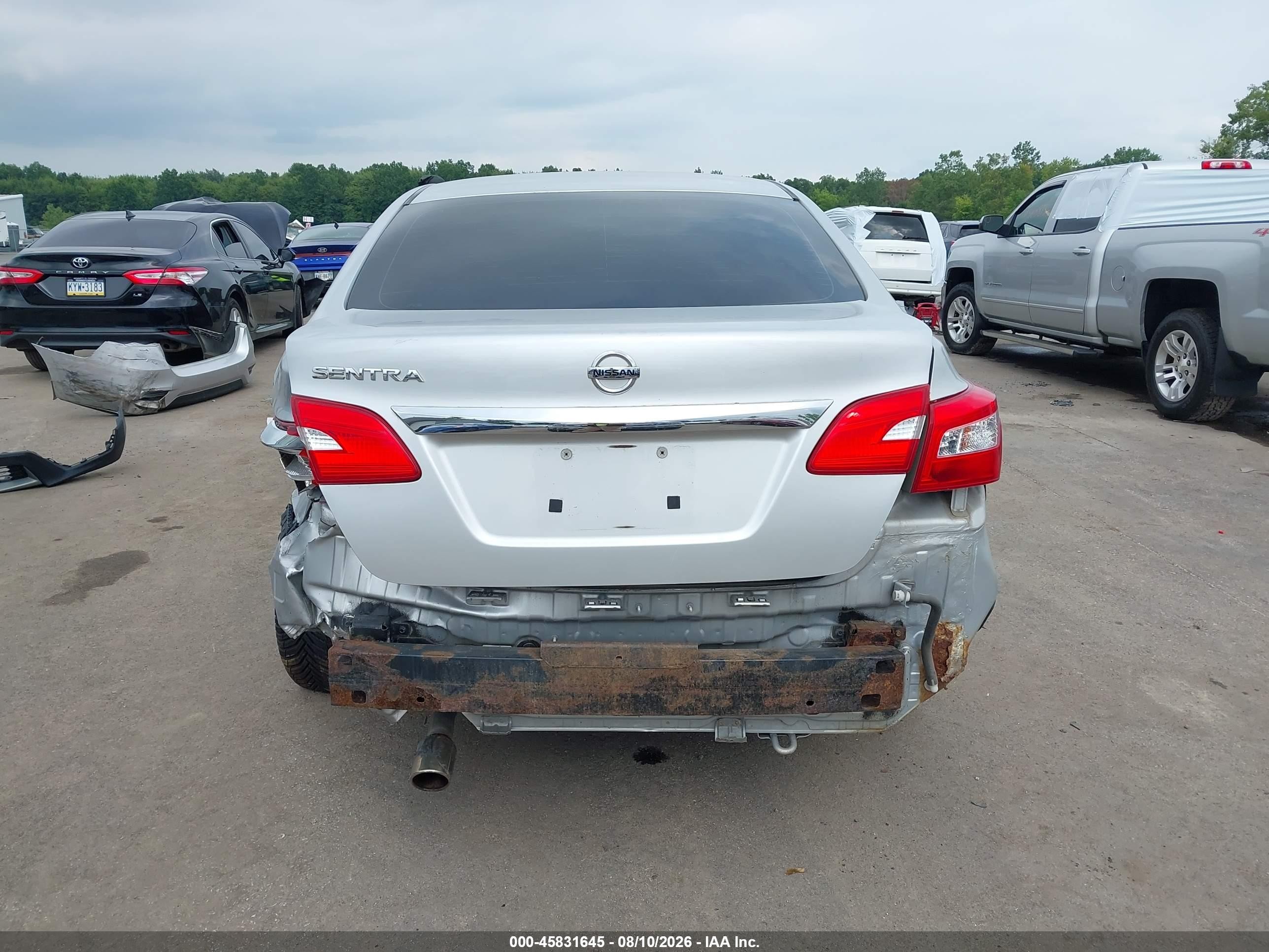 2016 Nissan Sentra S Silver vin: 3N1AB7AP6GY260182